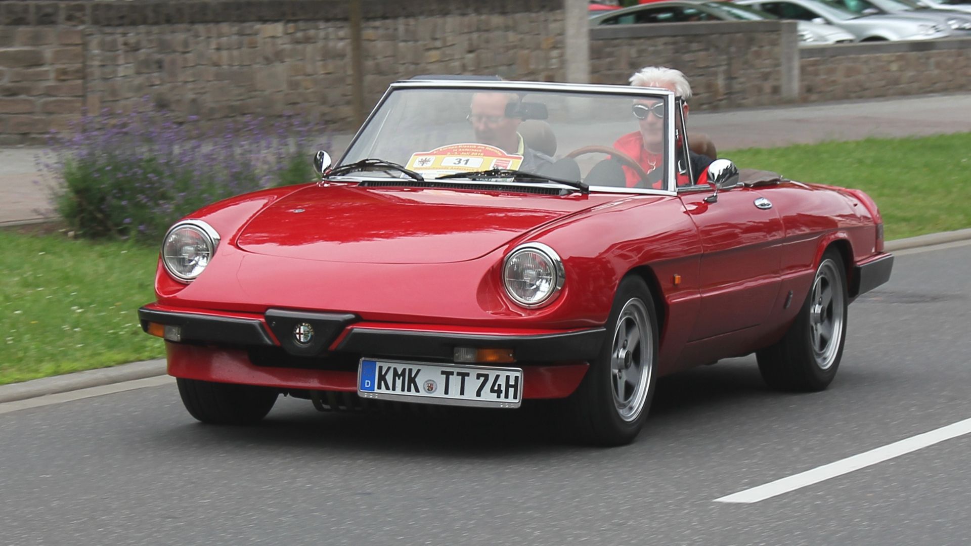 10 Alfa Romeo qui en valaient la peine… et 10 qui n’en valaient pas la peine