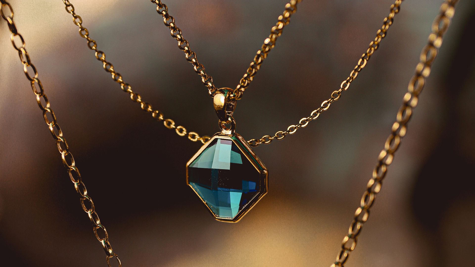7. Bijoux sophistiqués à plusieurs niveaux
