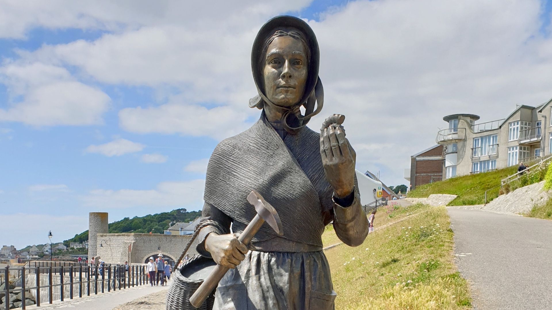 2. Mary Anning
