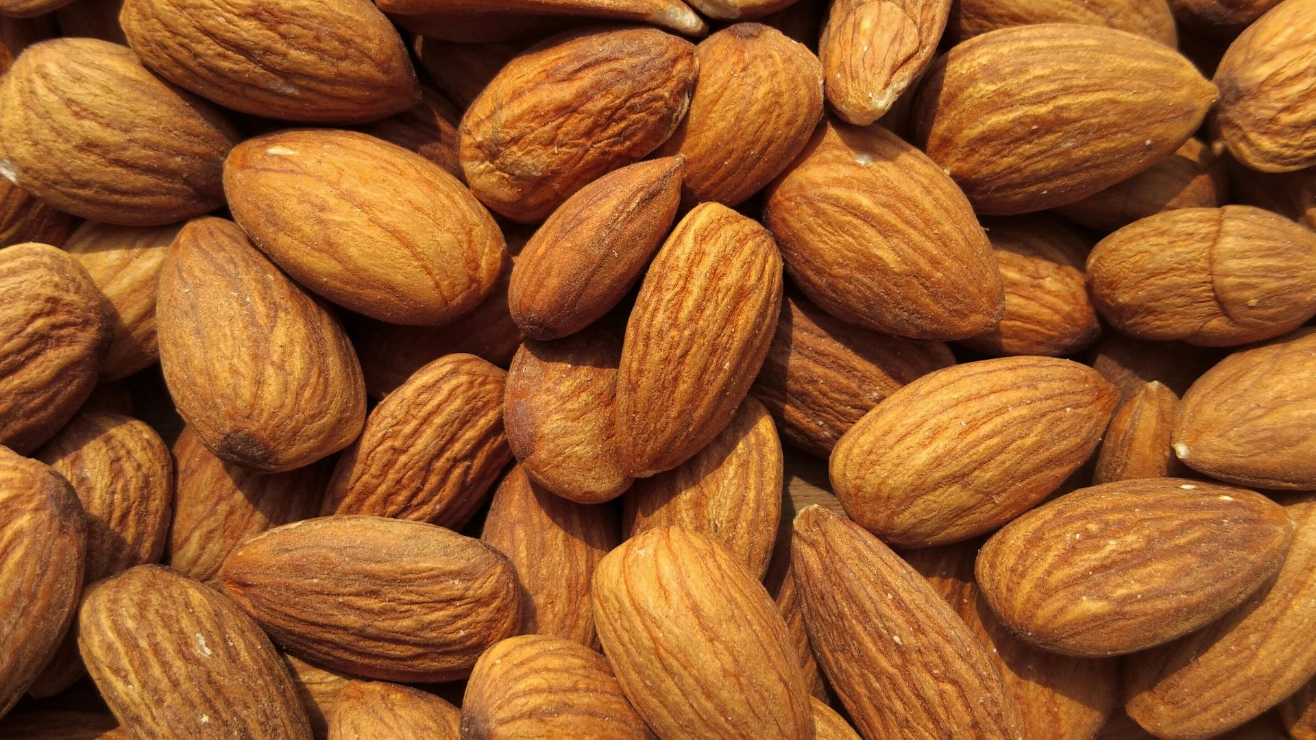 13. Amandes