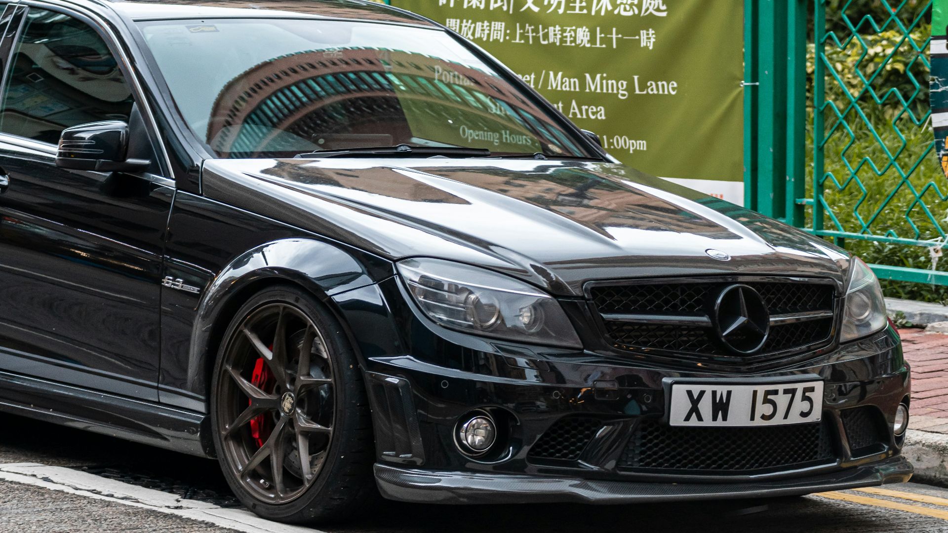 10. La W221 S65 AMG