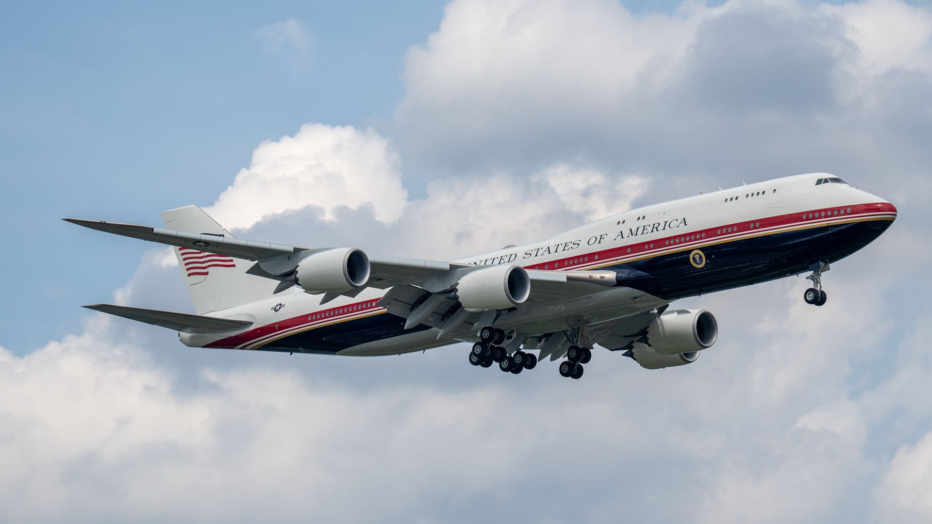 Un avion présidentiel provisoire