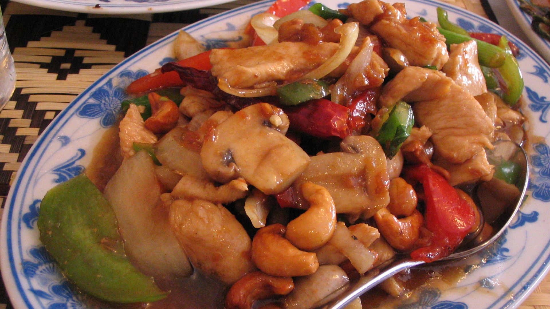 17. Poulet aux noix de cajou