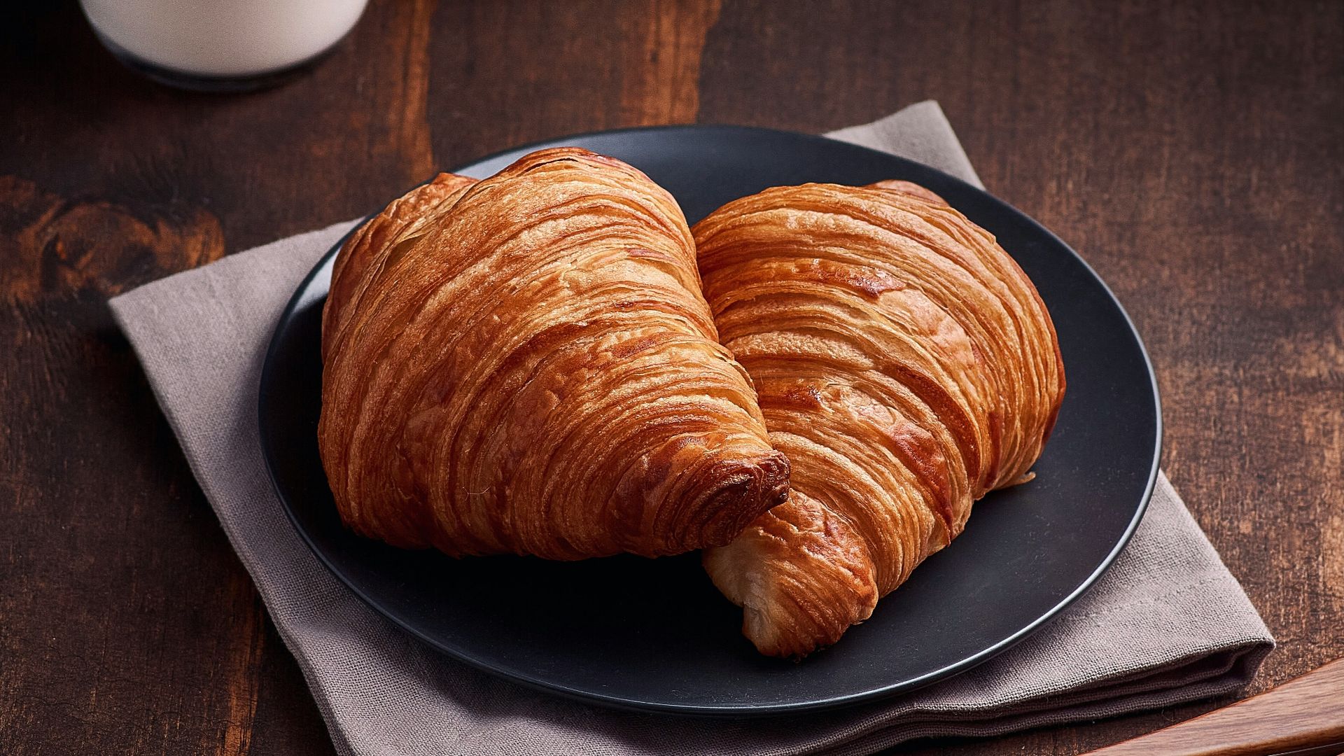 2. Croissants