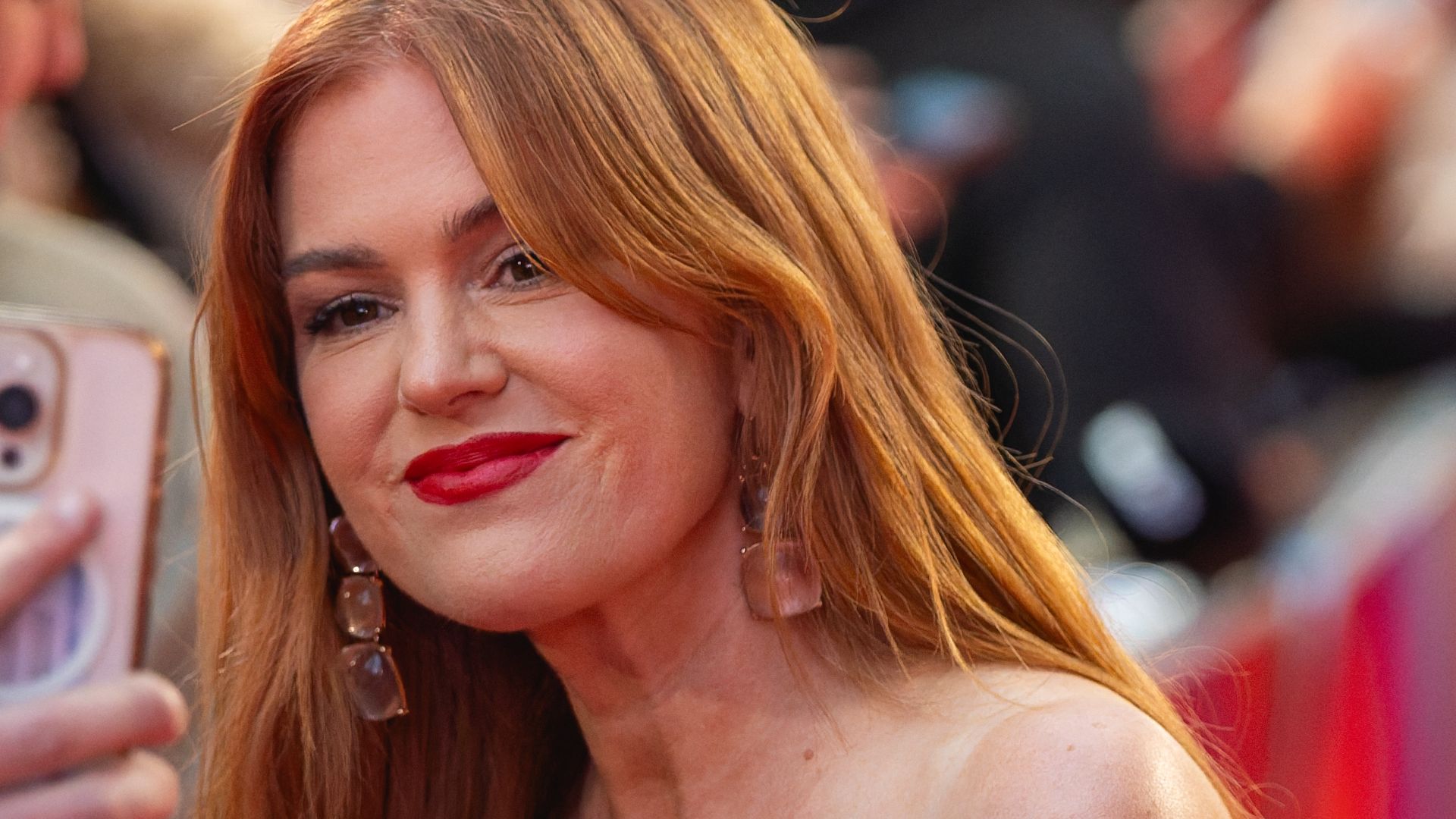 14. Isla Fisher