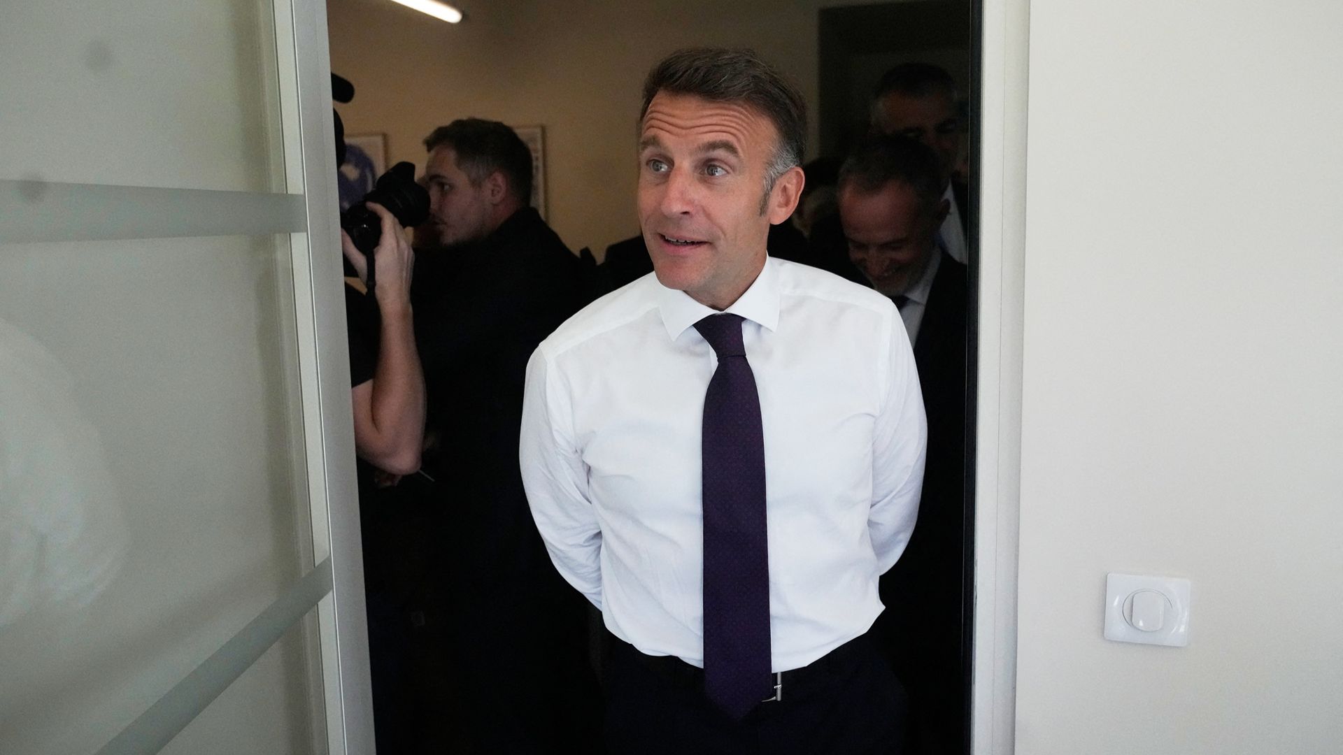 Macron s'en prend aux algorithmes