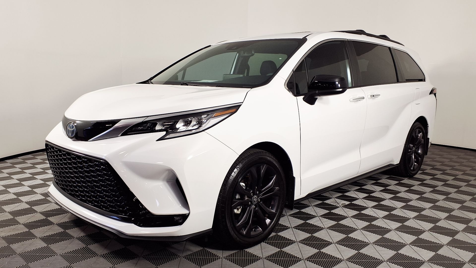 10. Toyota Sienna XSE