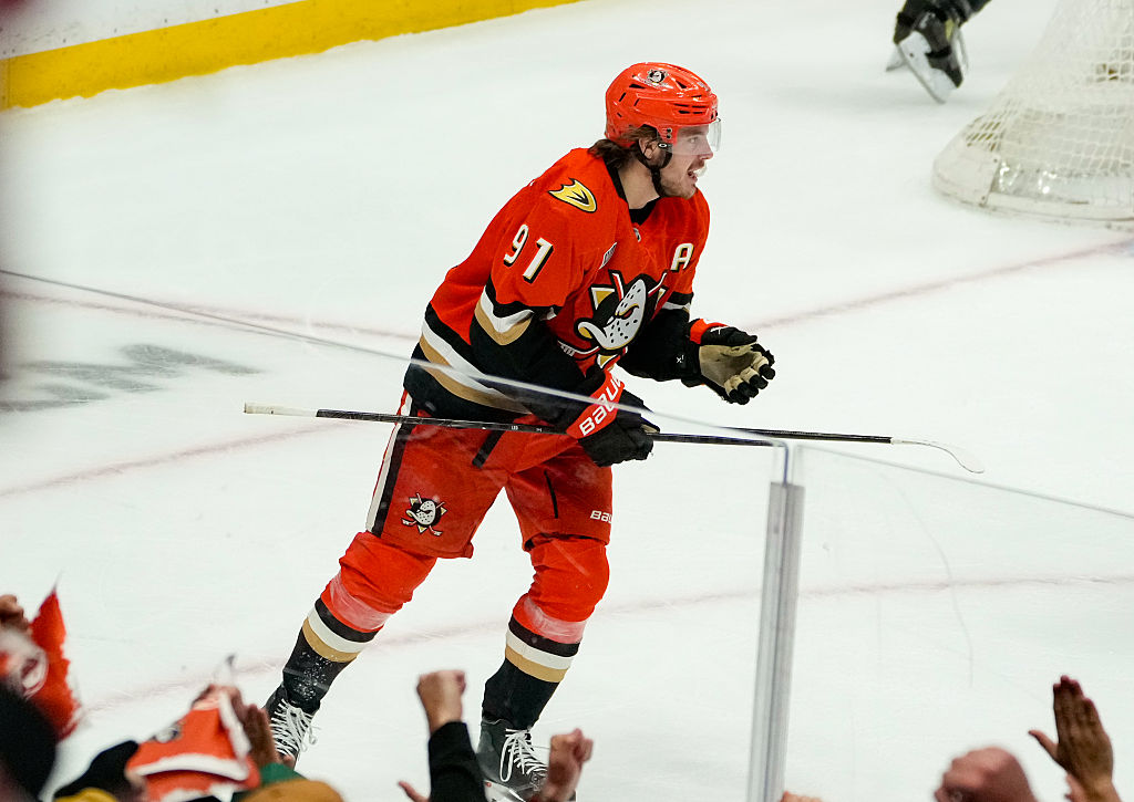 Leo Carlsson: The Ducks have matched the Flyers’ hostile bid
