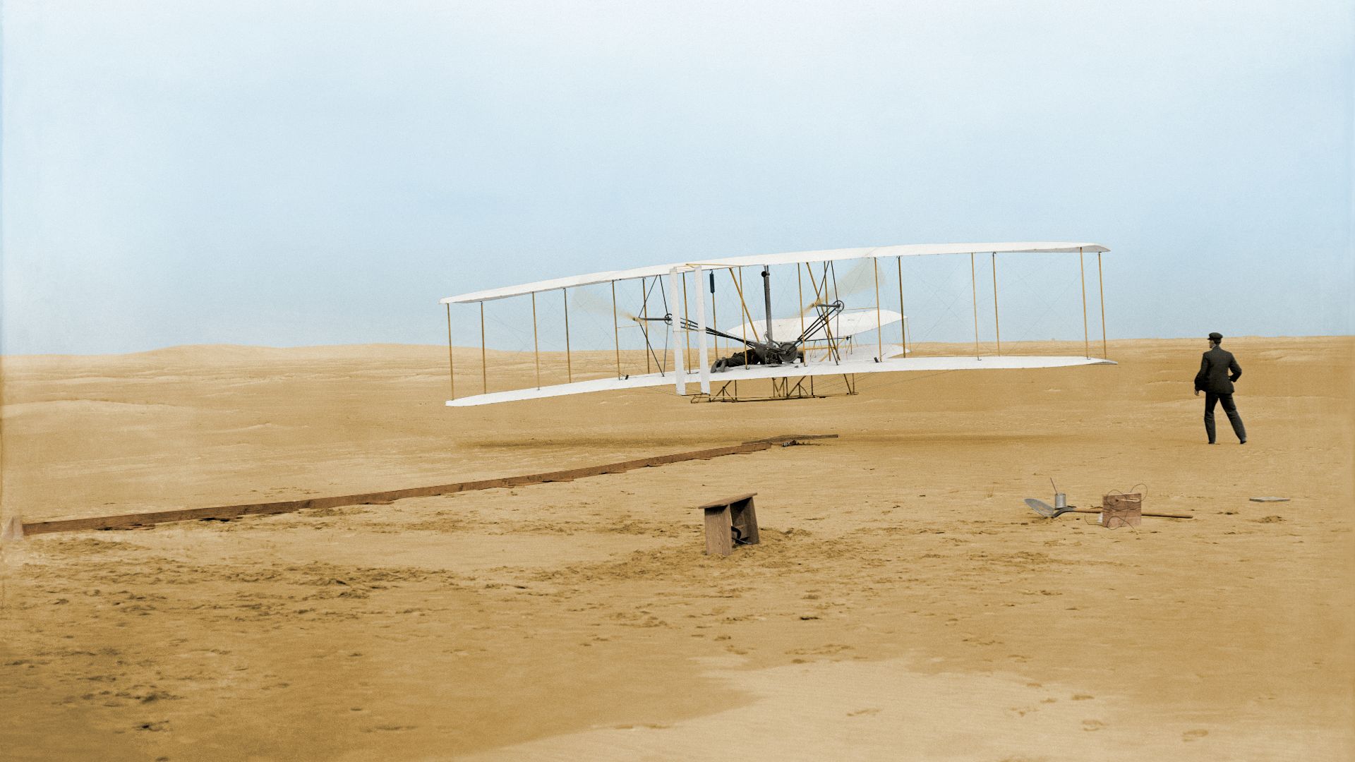 4. Le premier vol d'un avion à moteur