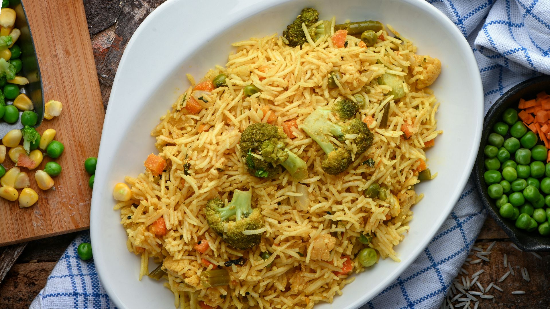 10. Riz doré au curcuma et aux légumes rôtis