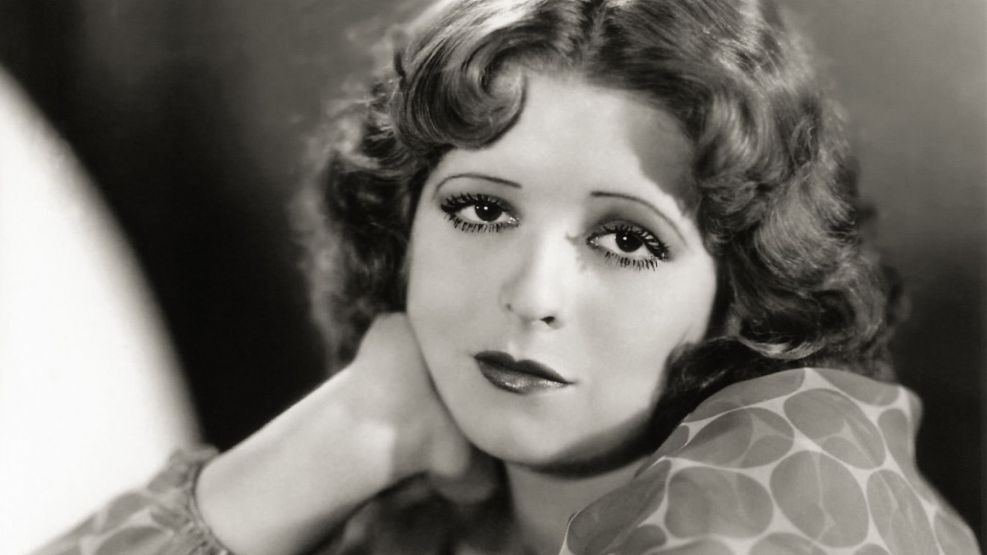 12. Clara Bow