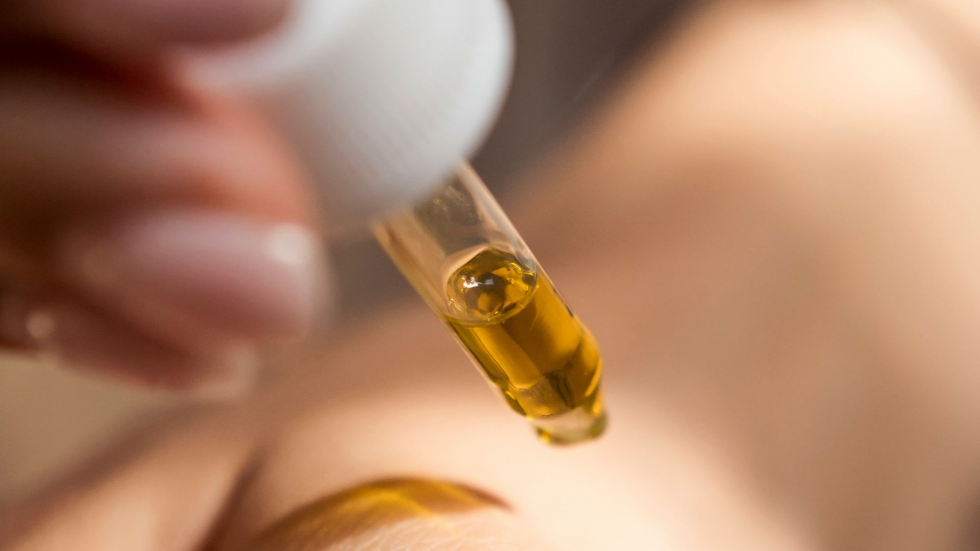 3. Acheter des produits de soin pour la peau en pharmacie