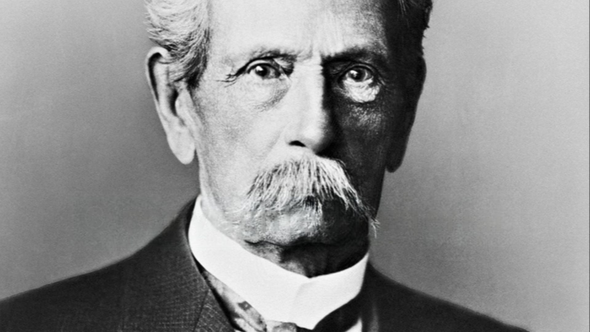 1. Karl Benz : la voiture devient réalité