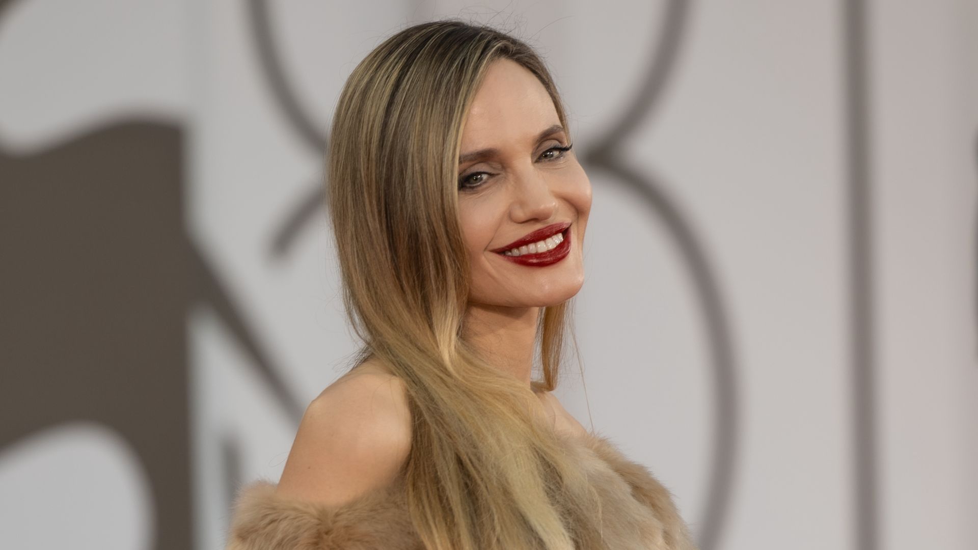 Les 20 plus belles femmes de plus de 40 ans