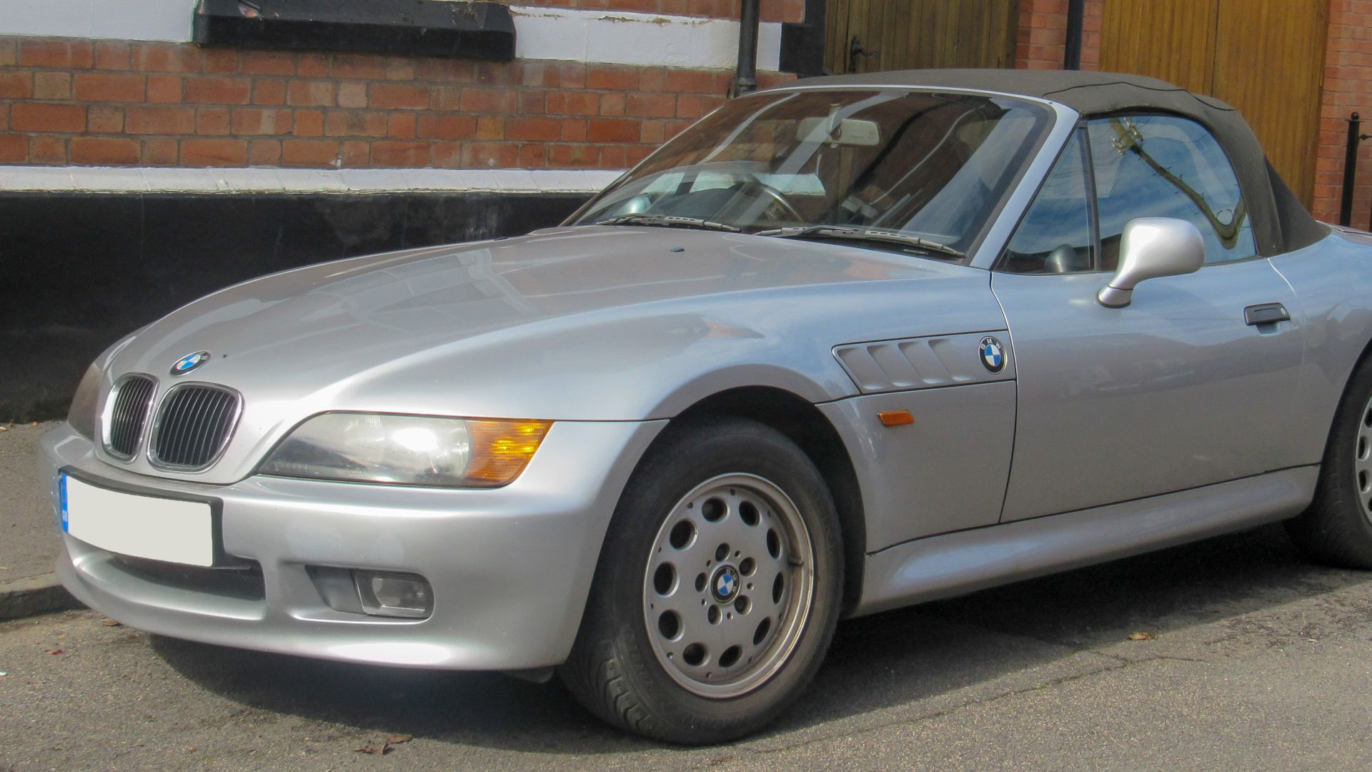 11. BMW Z3 1.9 : un style luxueux avec une motorisation d'entrée de gamme