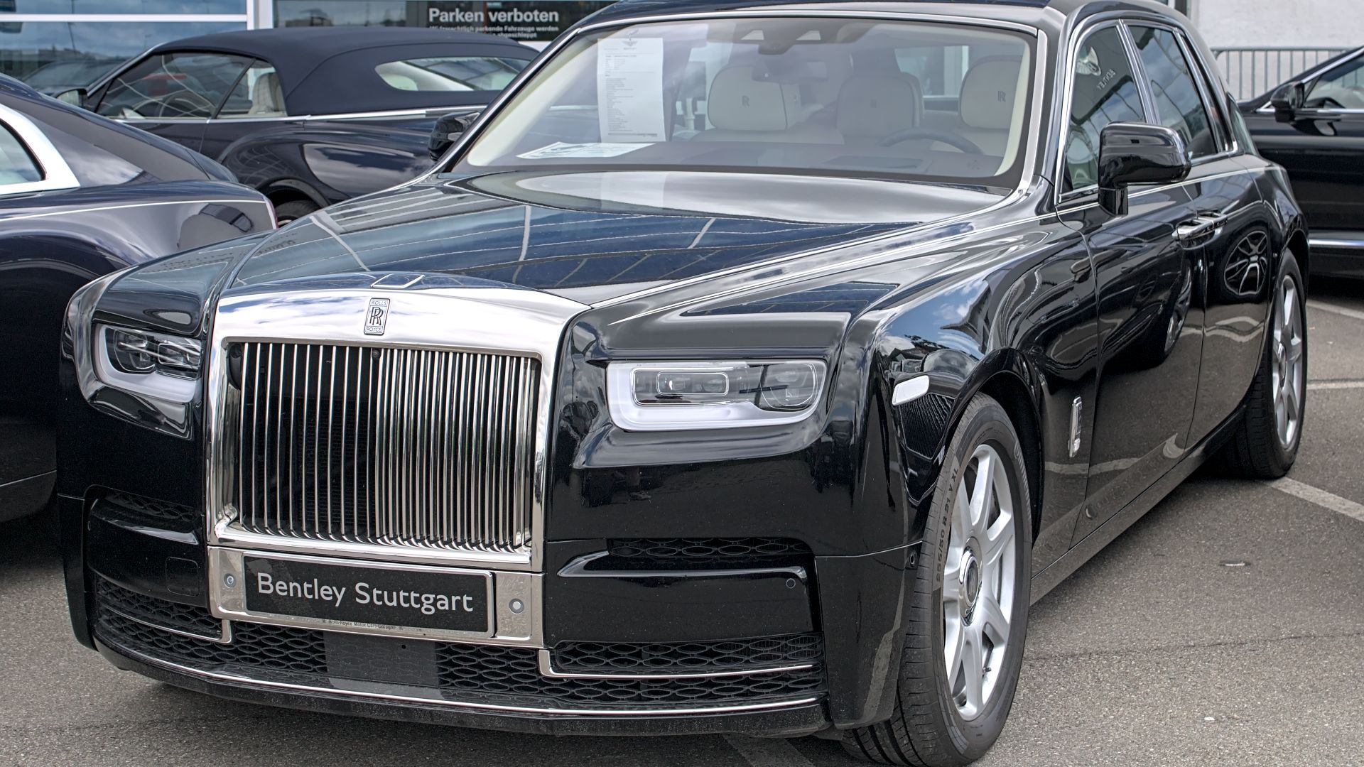 2. Rolls-Royce Phantom