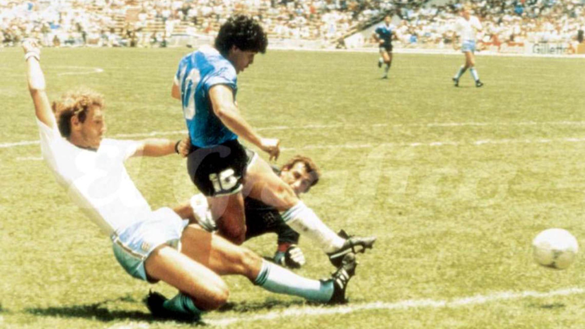 10. Le but du siècle de Maradona, marqué quelques minutes plus tard
