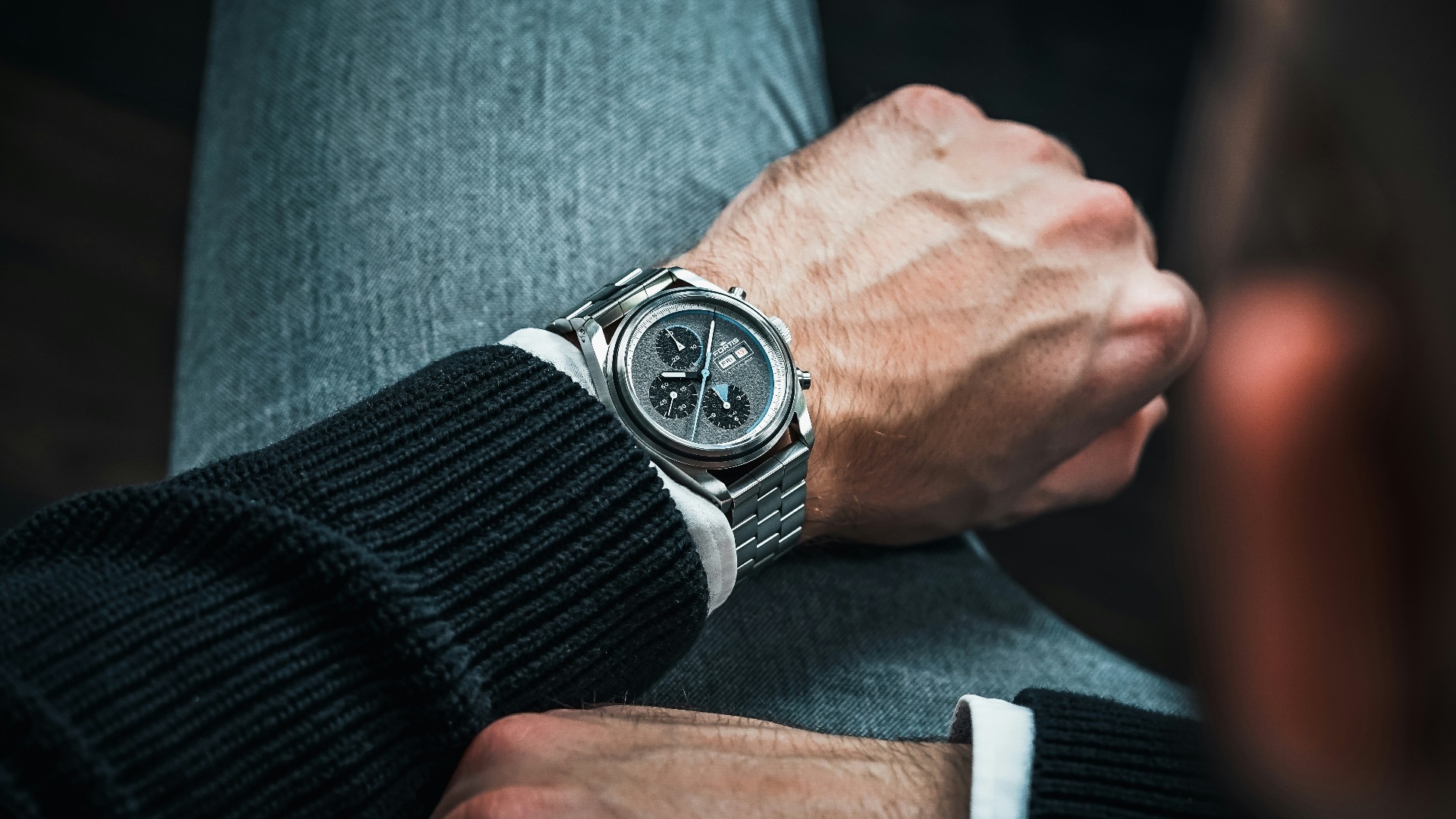 18. Une belle montre
