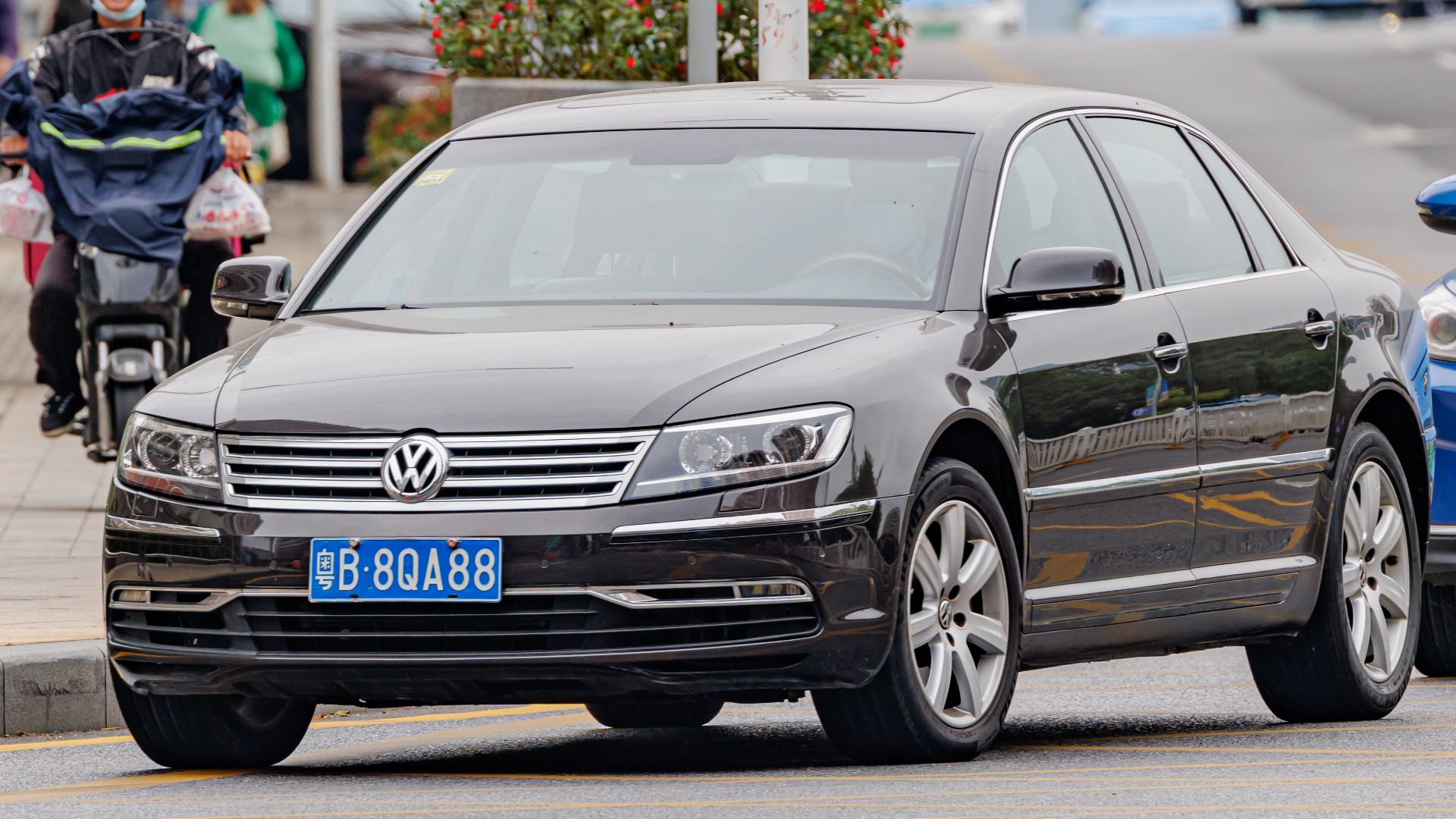 4. Volkswagen Phaeton