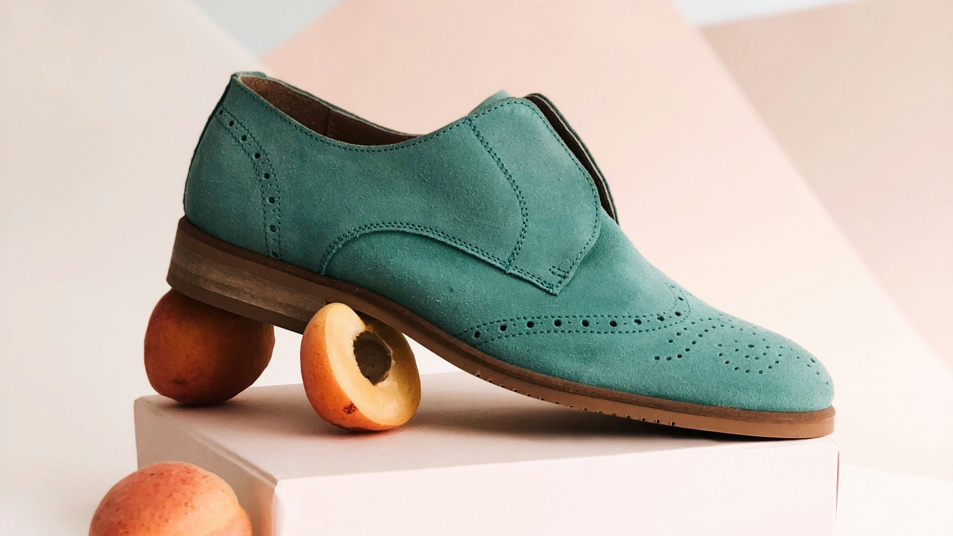 5. Chaussures en daim
