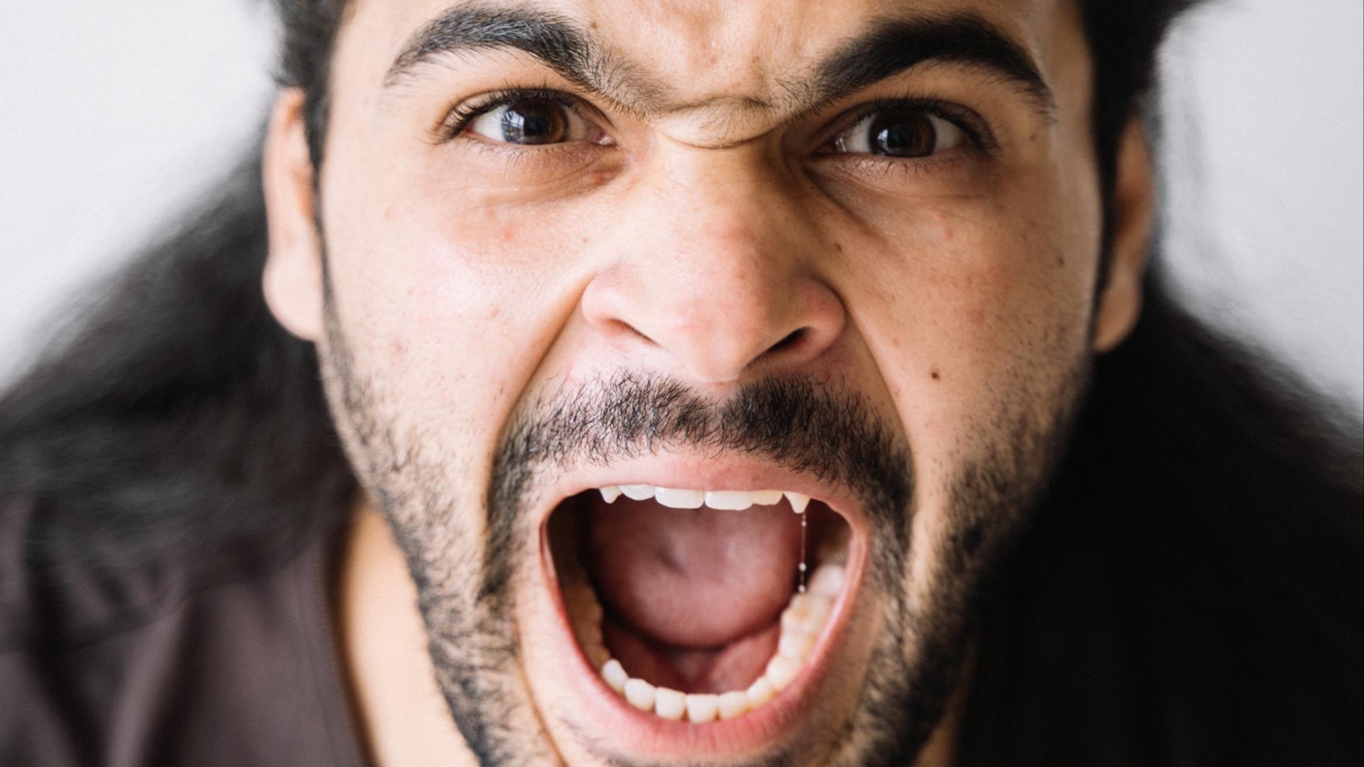 Ce n’est pas eux, c’est vous : 20 façons dont votre personnalité fait fuir les gens