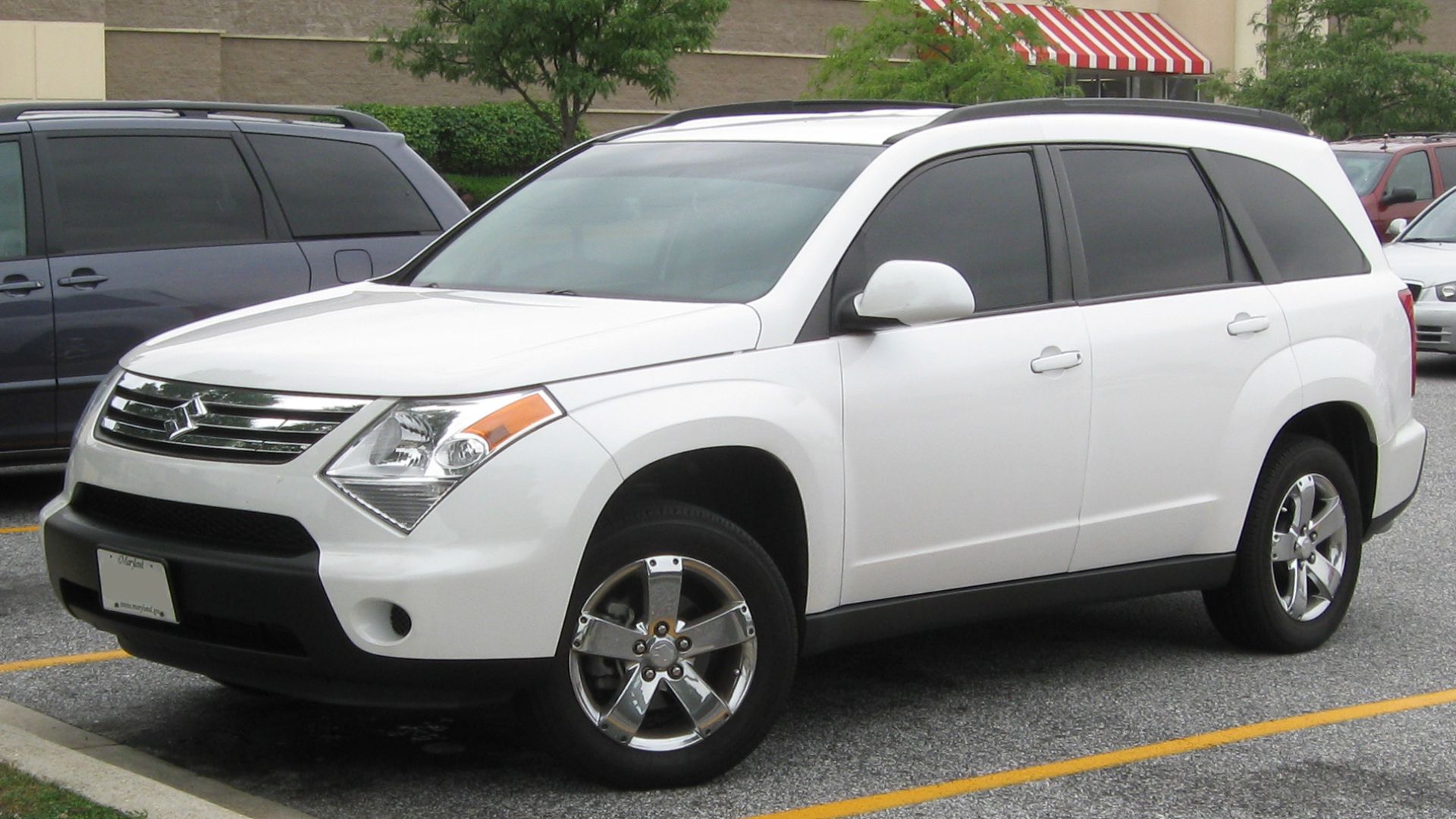 10. Suzuki XL-7 (1999-2006)