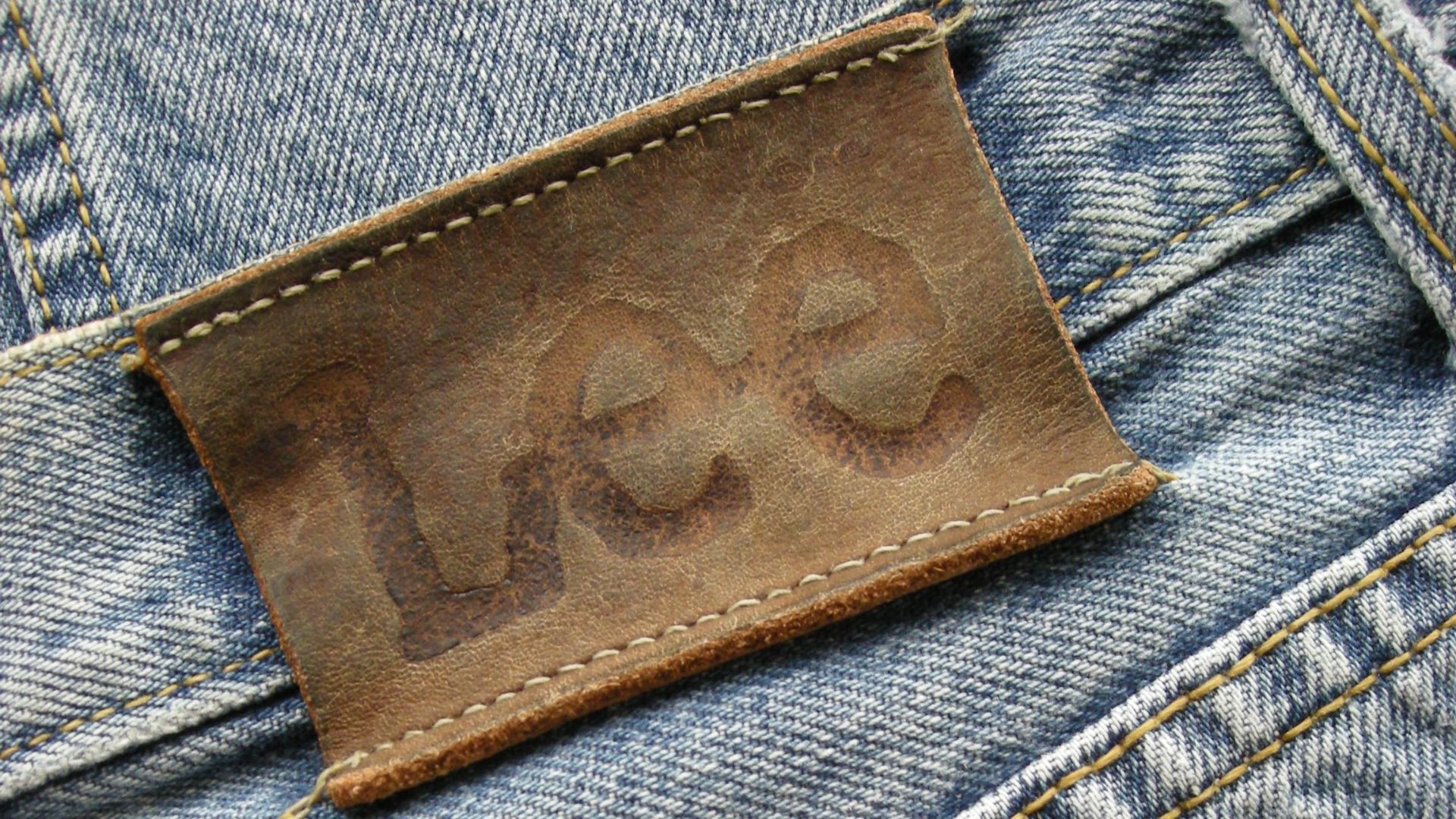3. Lee
