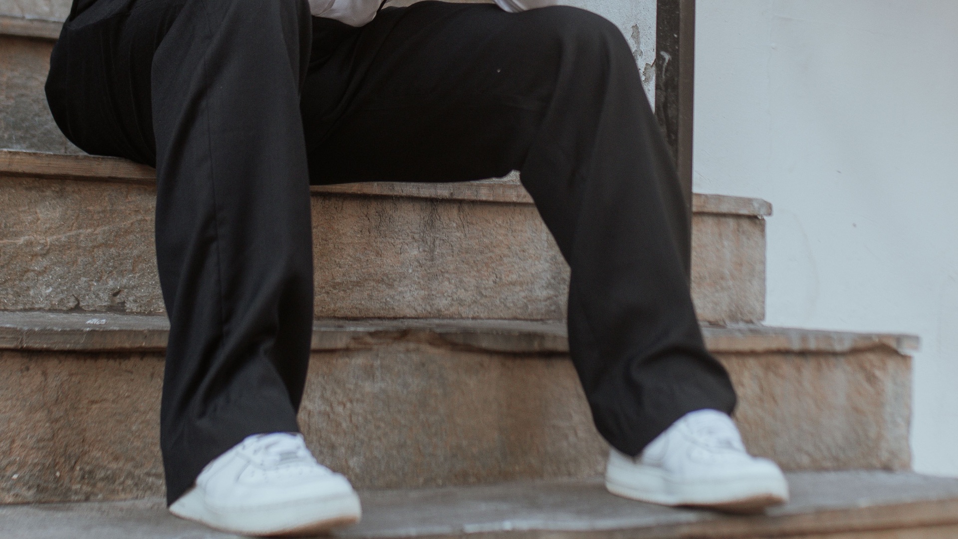 4. Laisser le bas de son pantalon retomber sur ses chaussures