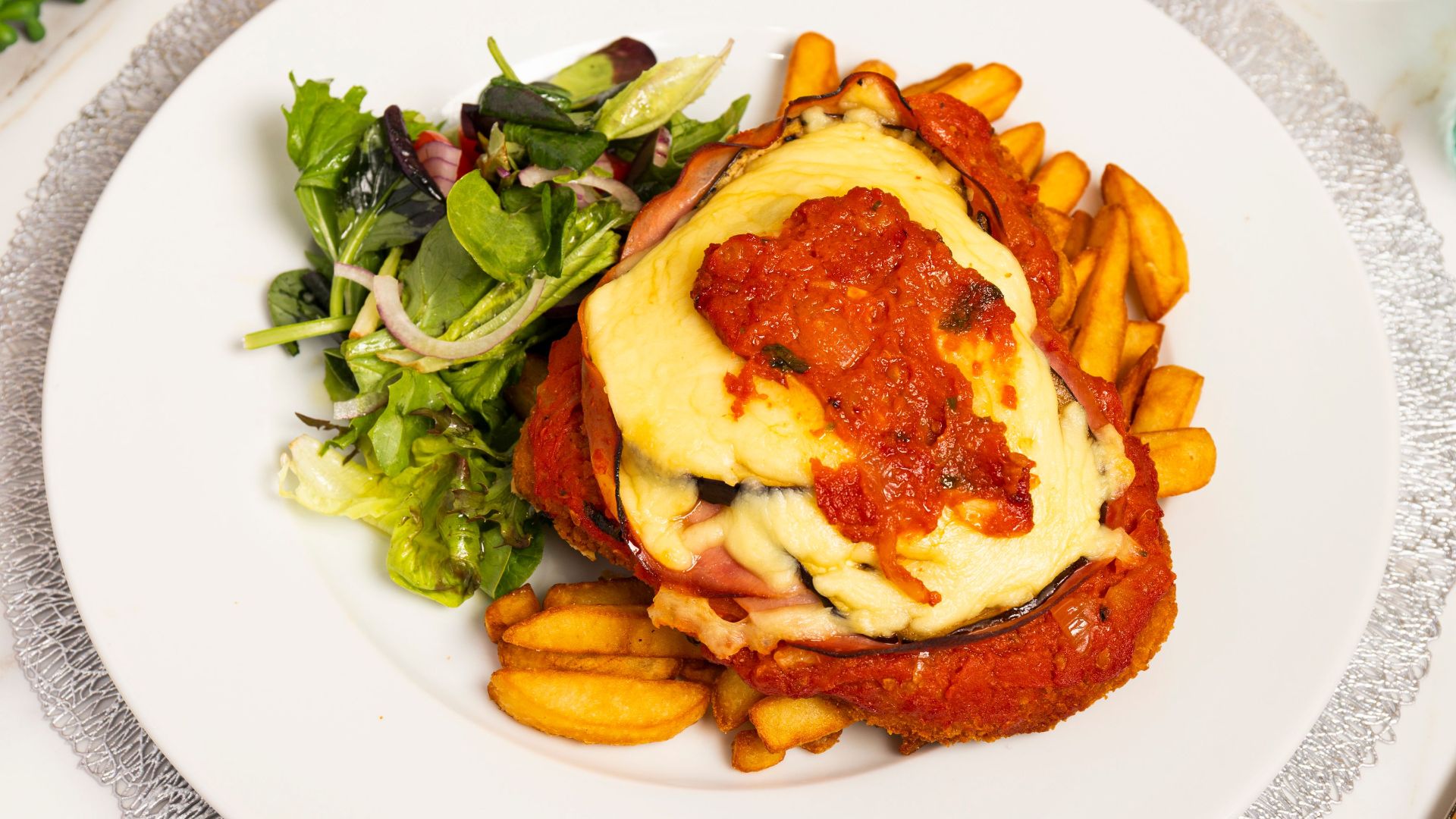 11. Veau à la parmigiana