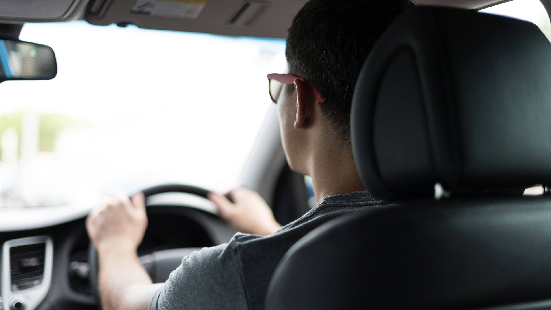 6. Conduisez en douceur et anticipez le trafic