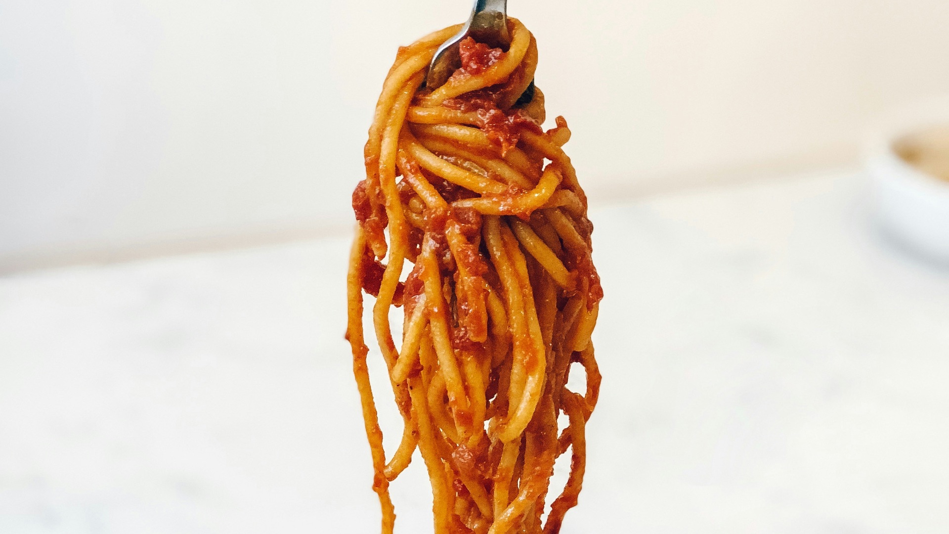 5. N'utilisez pas de baguettes pour manger des spaghettis
