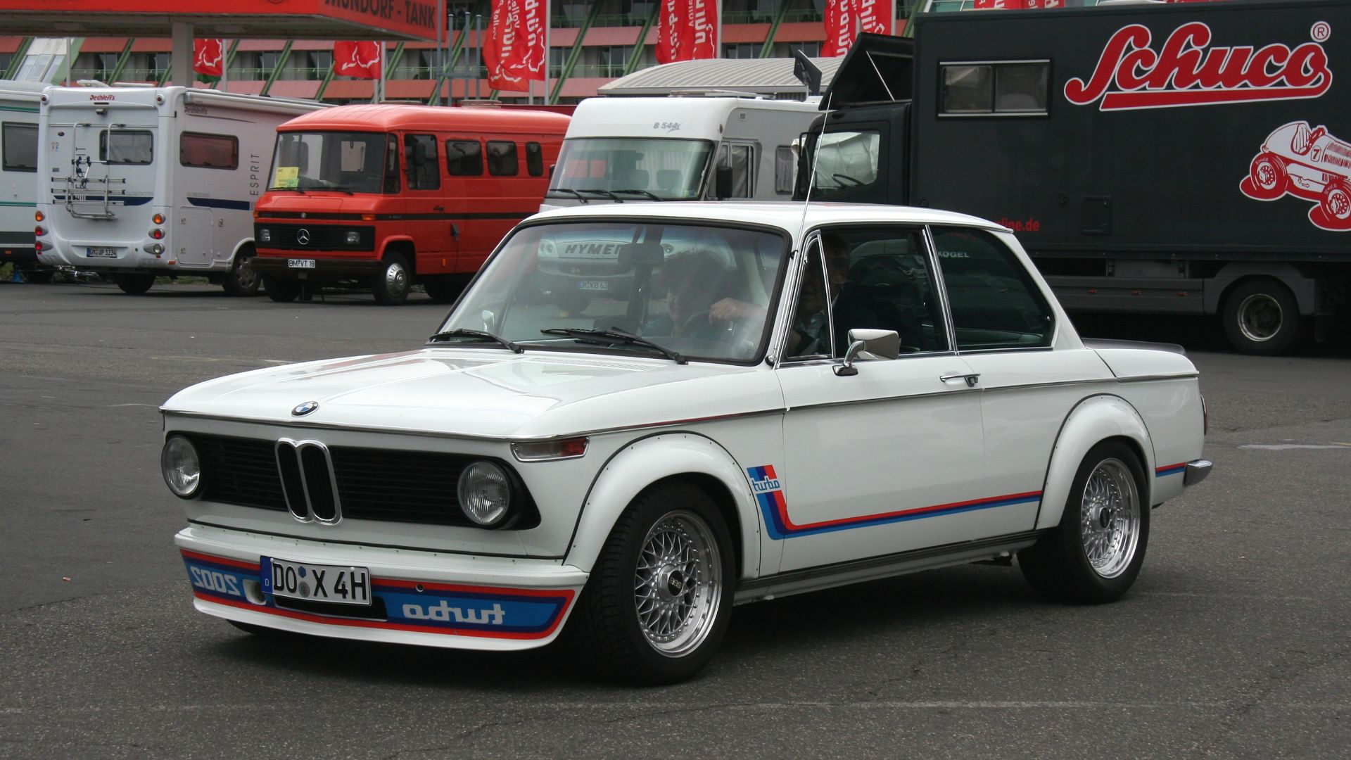16. BMW 2002