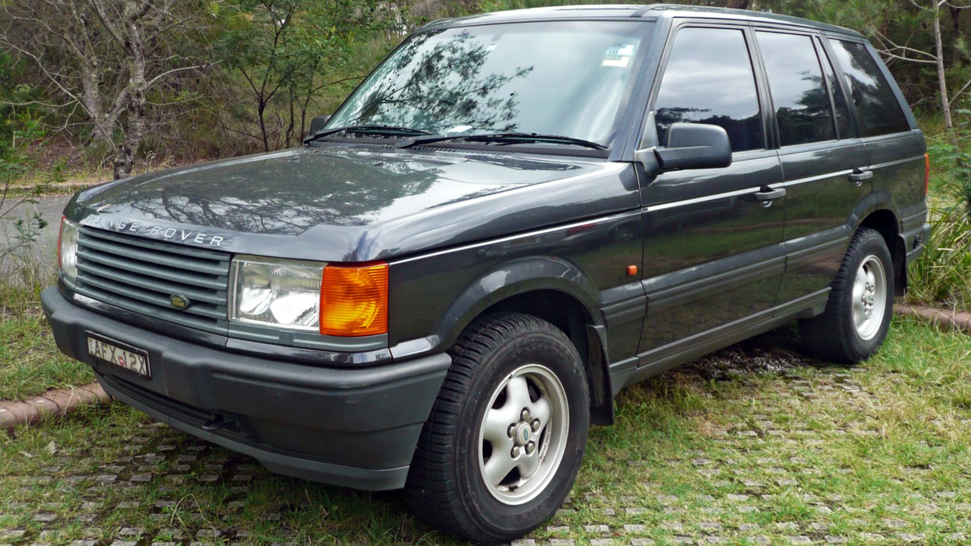 5. Range Rover P38