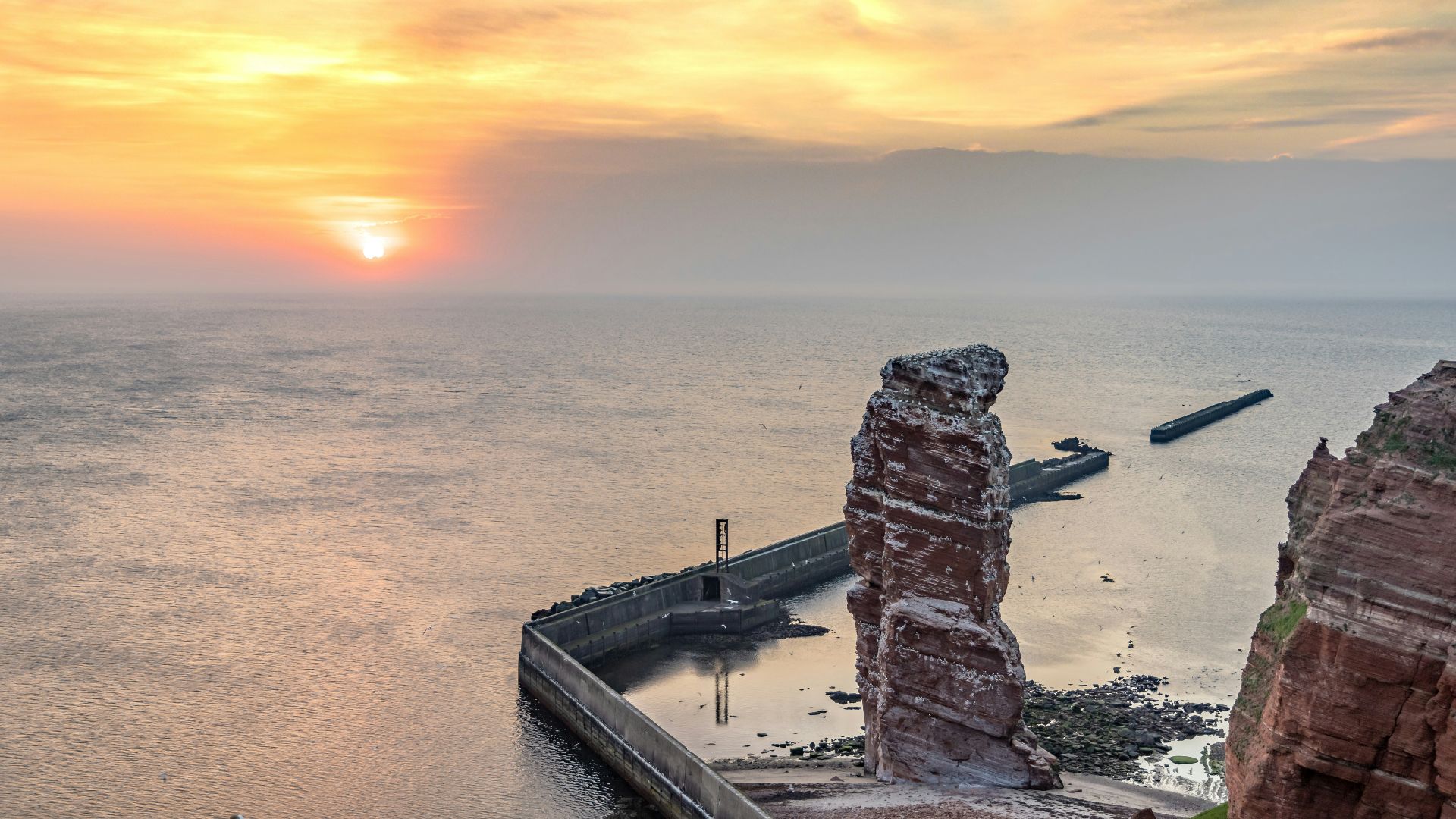 13. Helgoland a été échangée contre des droits sur l'Afrique