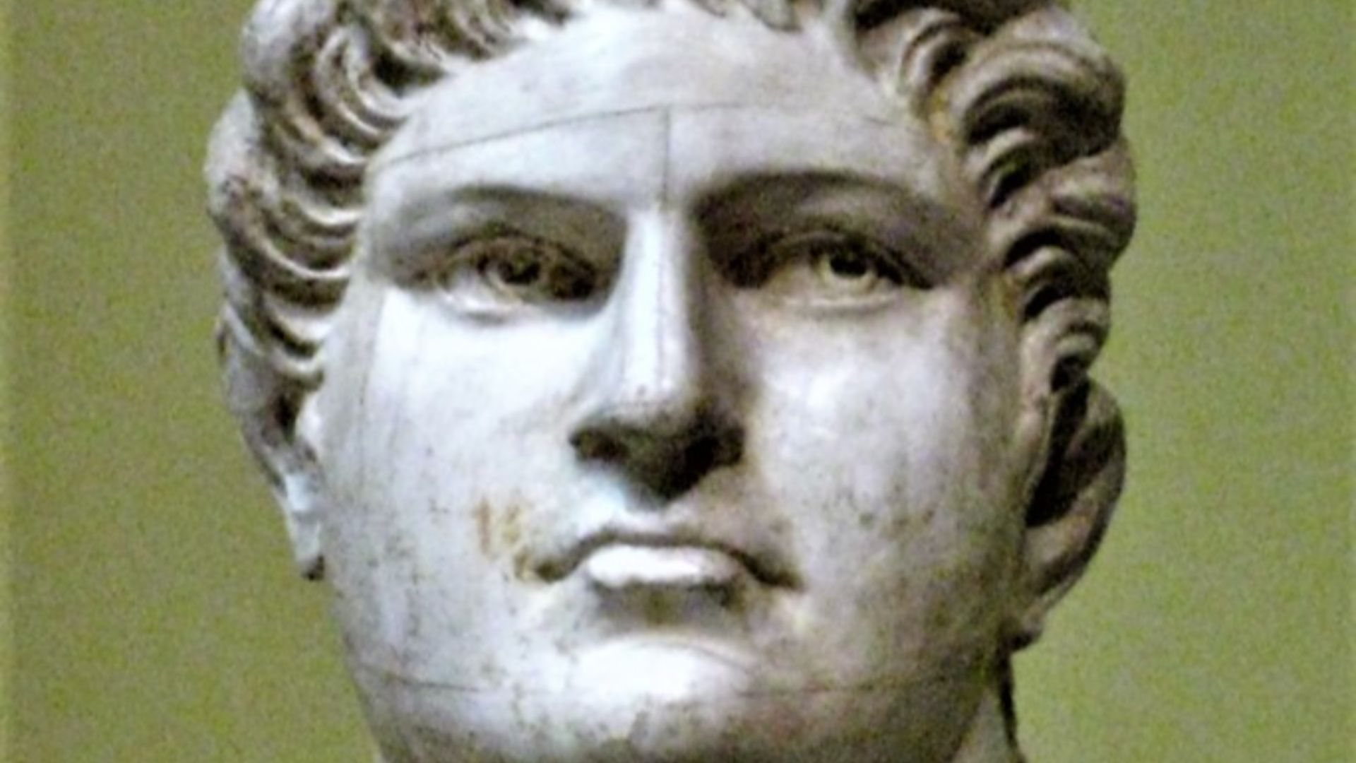 18. Néron