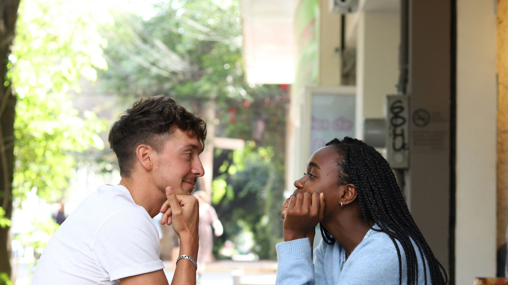 16. Effort romantique
