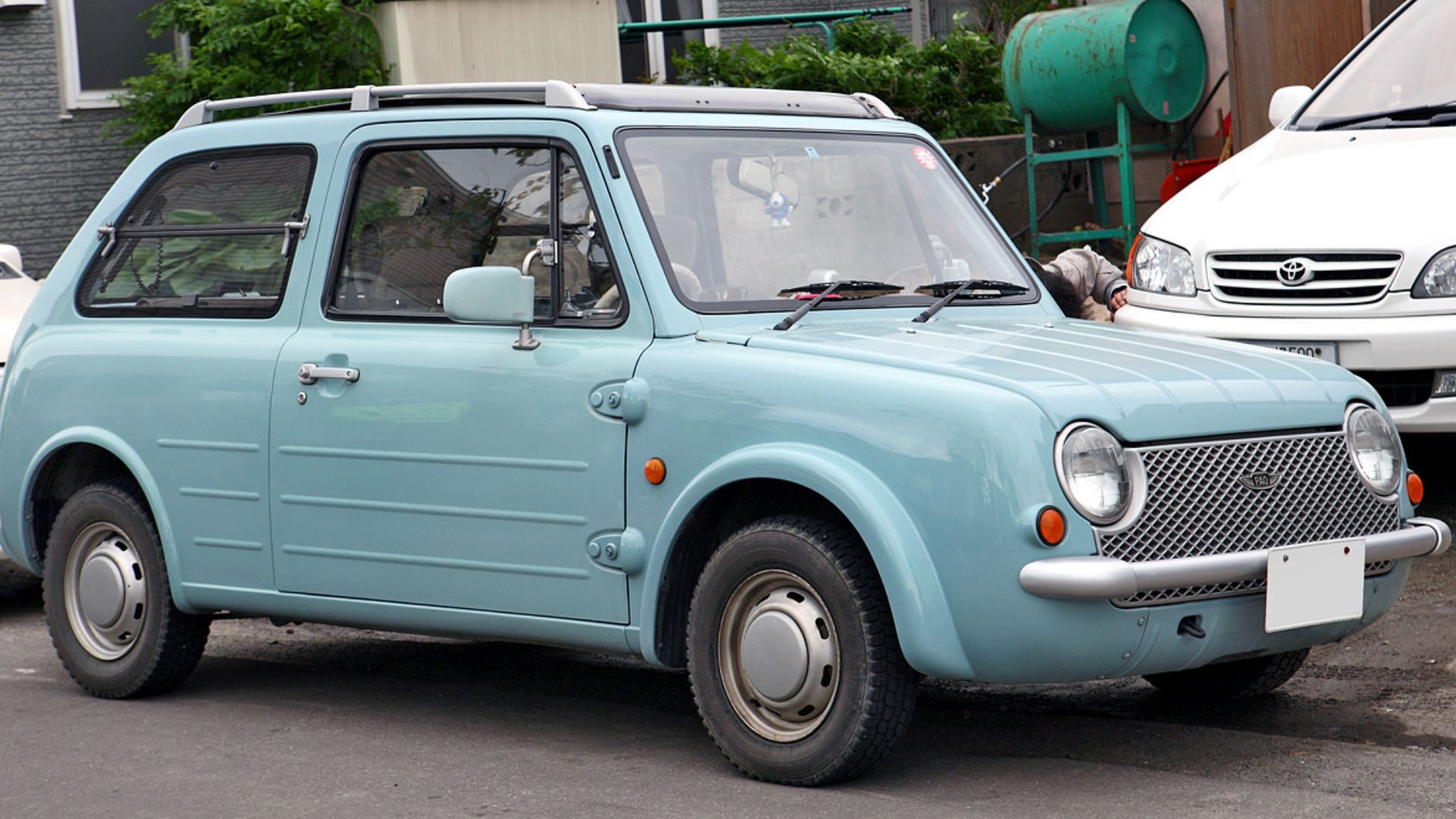 12. Nissan Pao