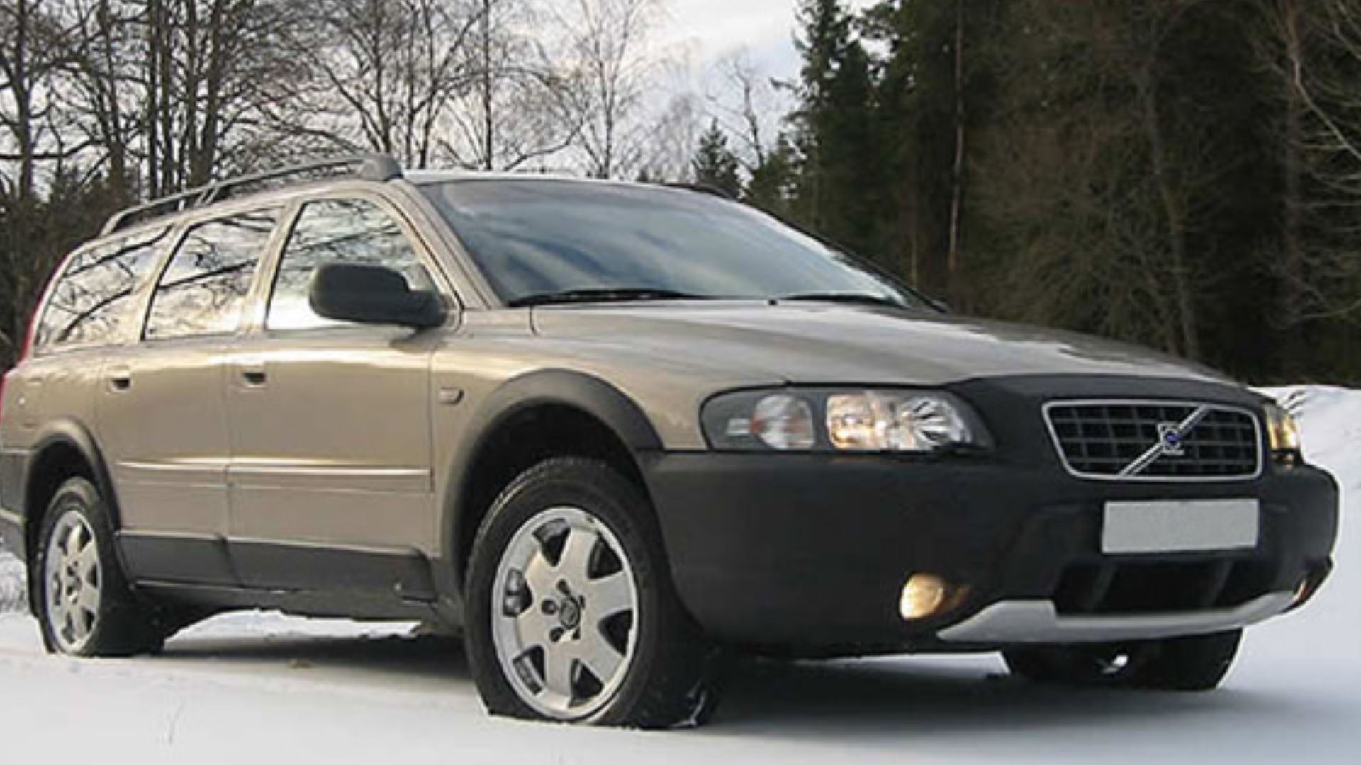 2. Volvo XC70 (2001-2007)