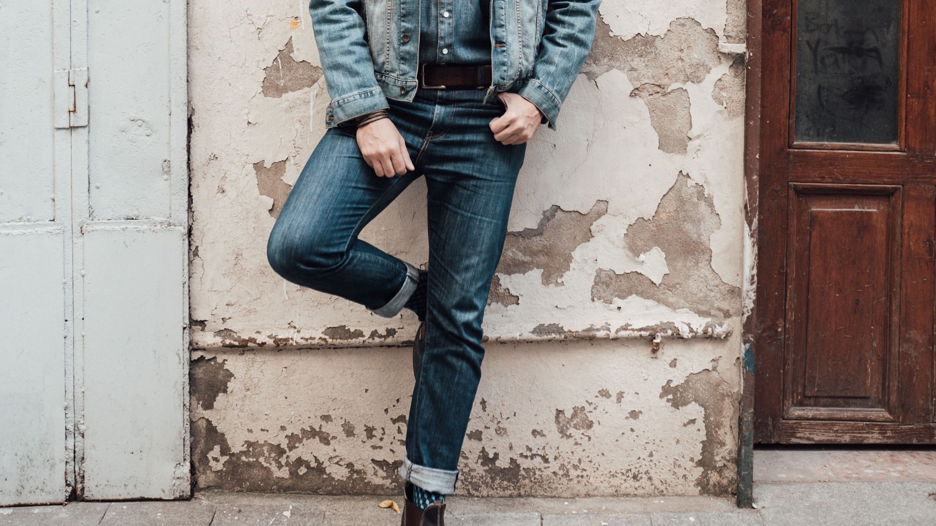 4. Jeans ajustés