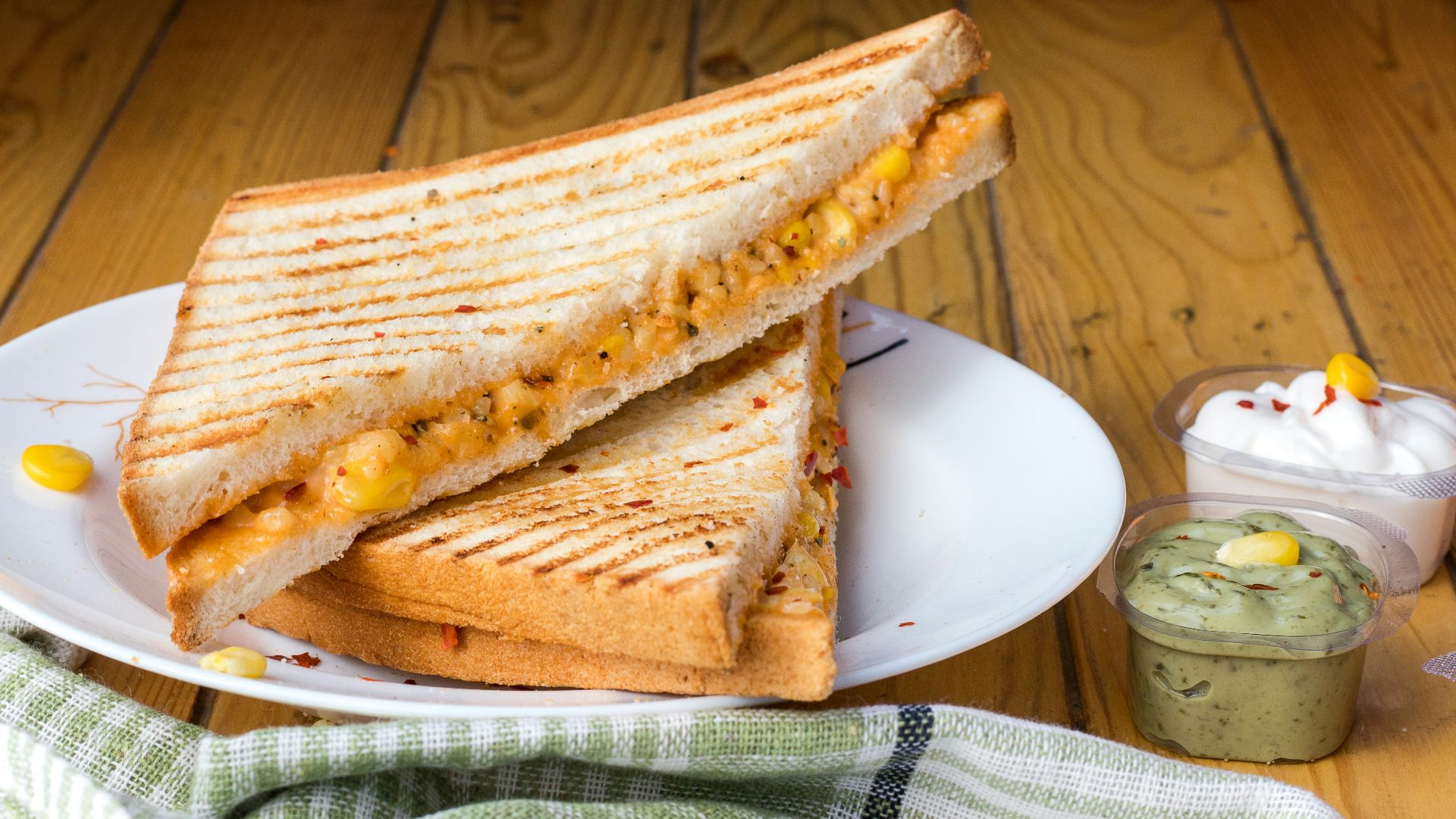 12. Tom &amp; Chee