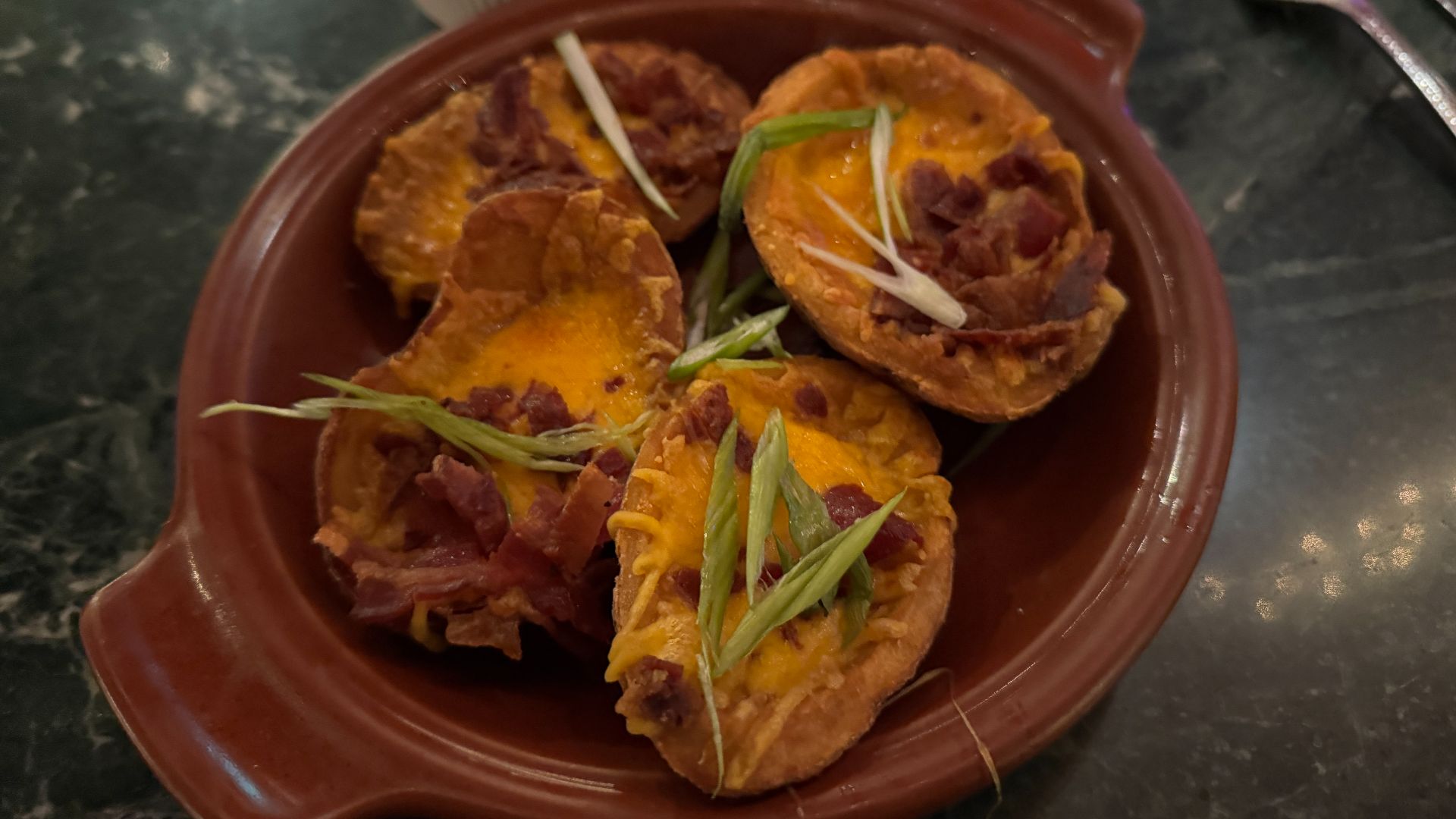 4. Peaux de pommes de terre farcies
