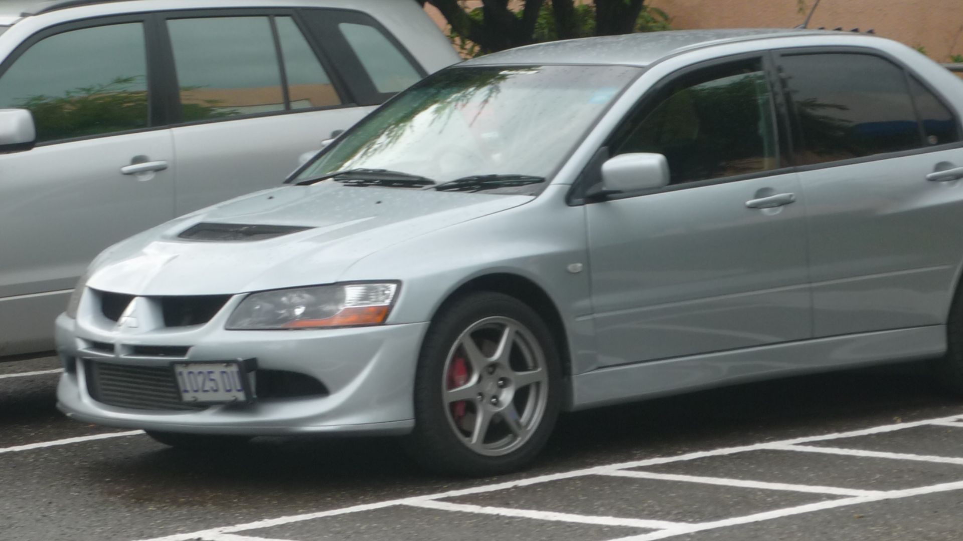 4. Mitsubishi Lancer Evolution VIII