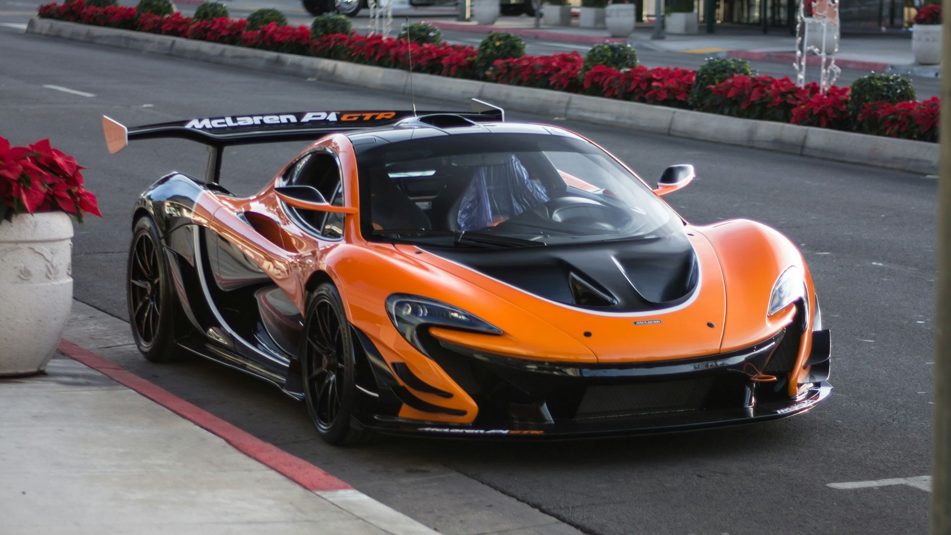 13. Le Cercle des propriétaires de McLaren P1