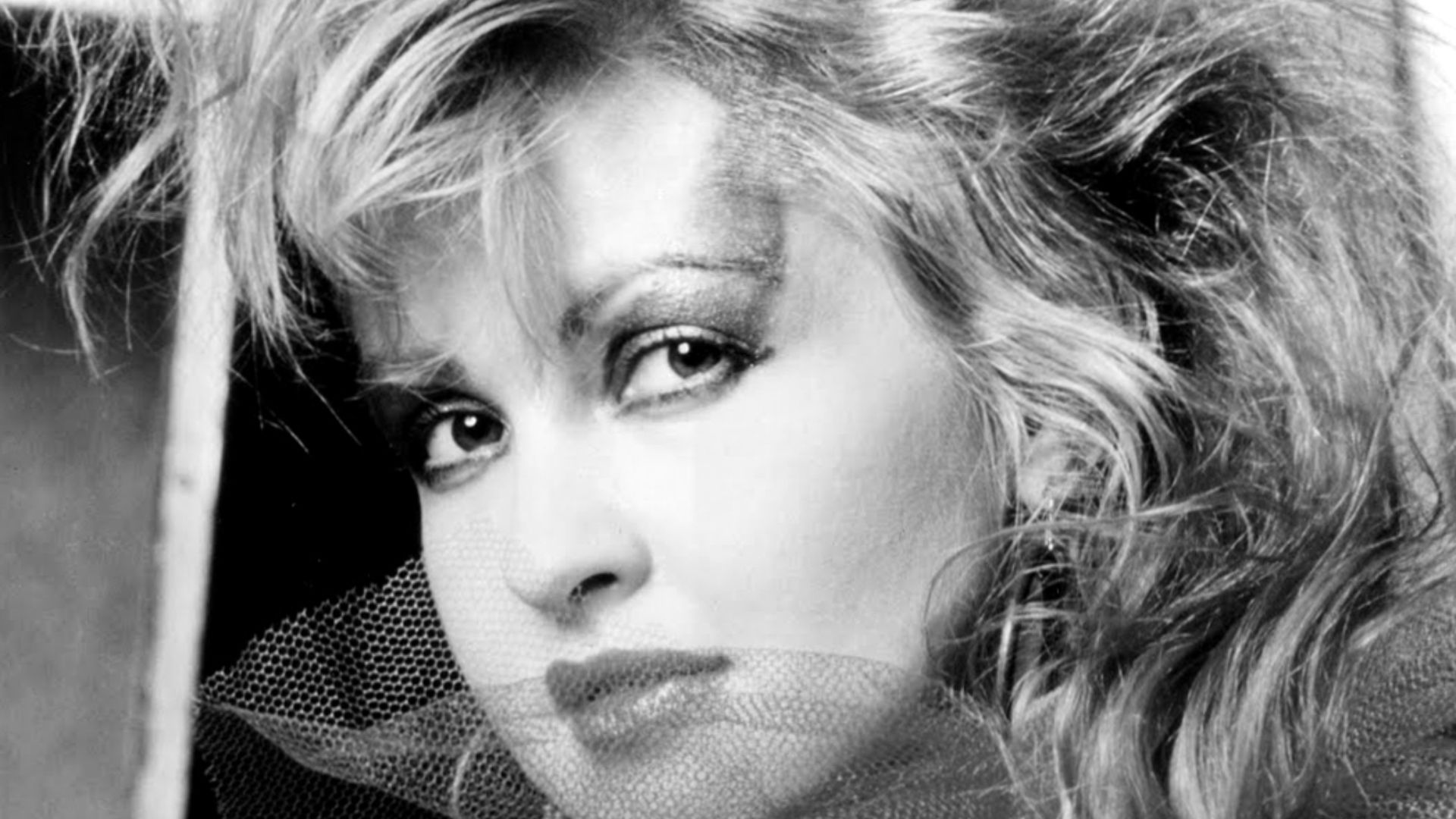 18. Cyndi Lauper