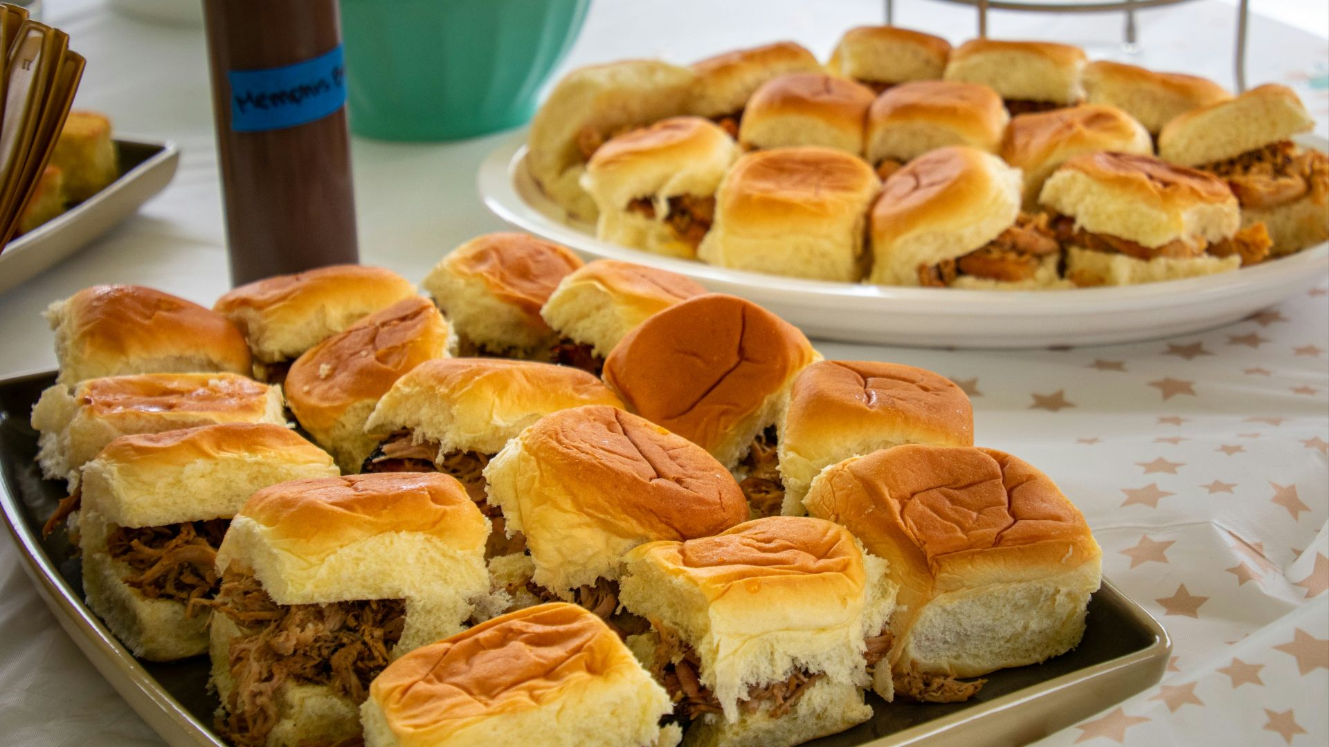 8. Mini-burgers au porc effiloché