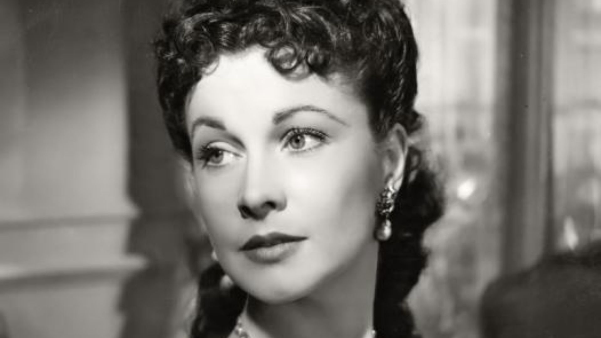2. Vivien Leigh