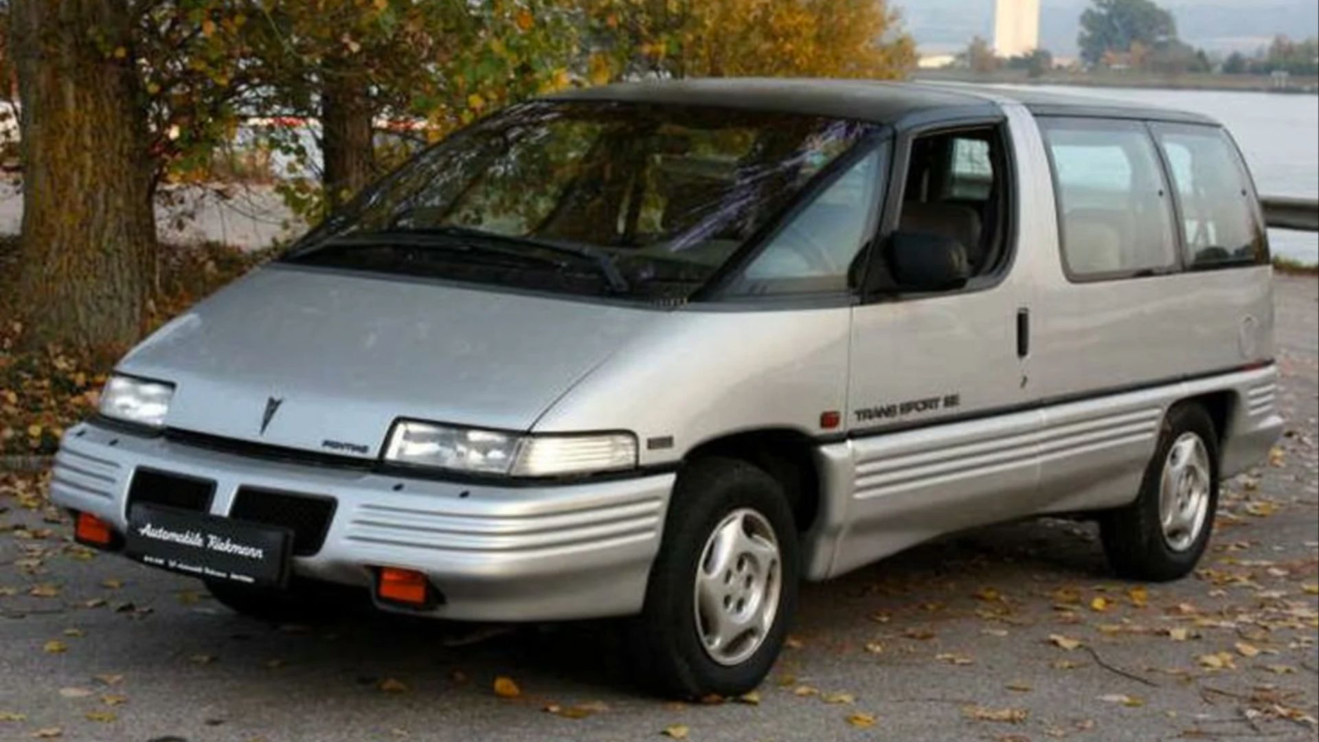 1. Pontiac Trans Sport