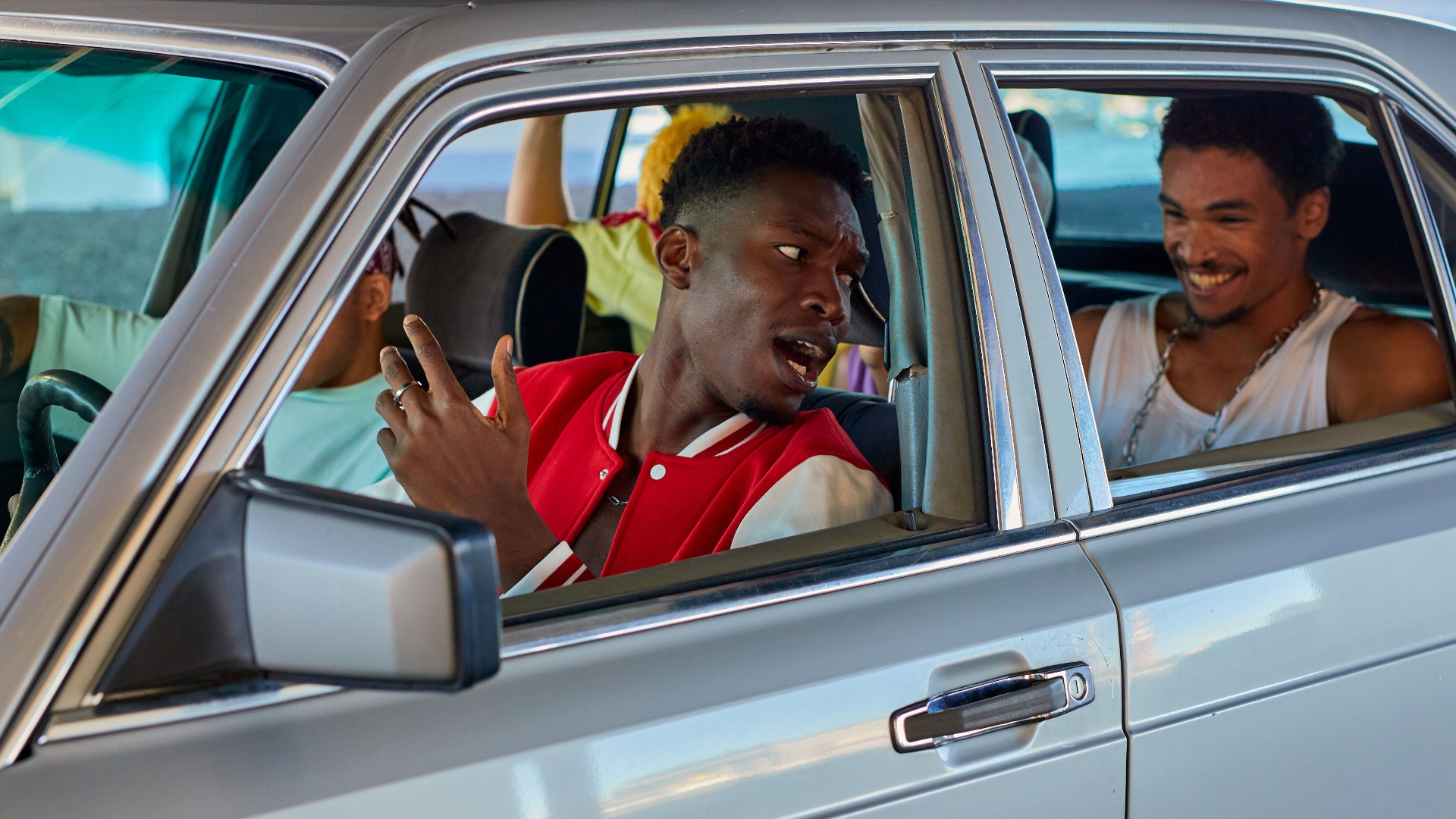 9. Tu sèmes la zizanie dans la voiture