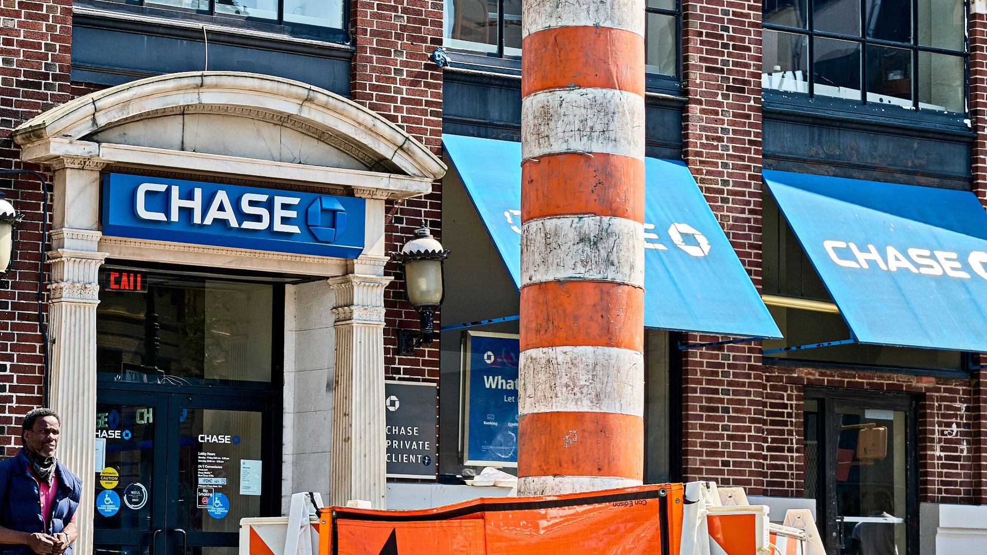 11. Chase Manhattan Bank, Brooklyn, New York (1972)