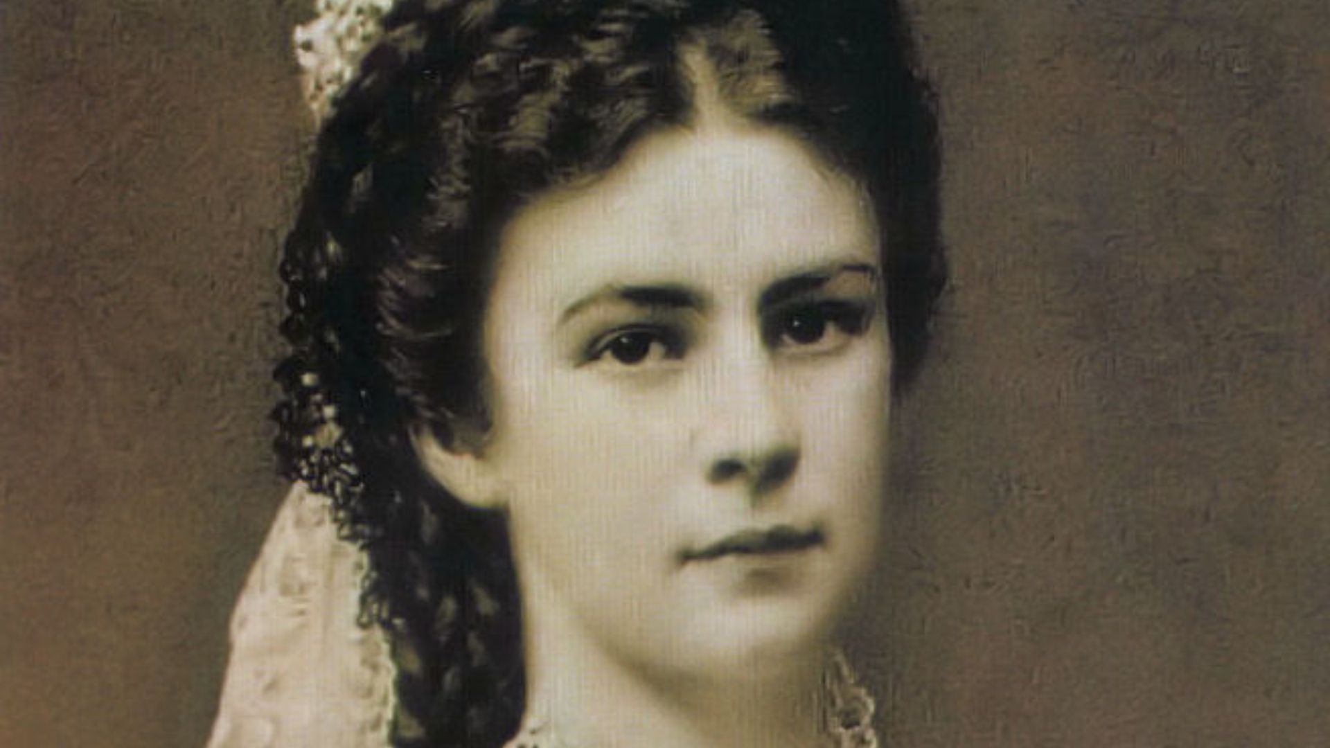 14. L'impératrice Élisabeth d'Autriche